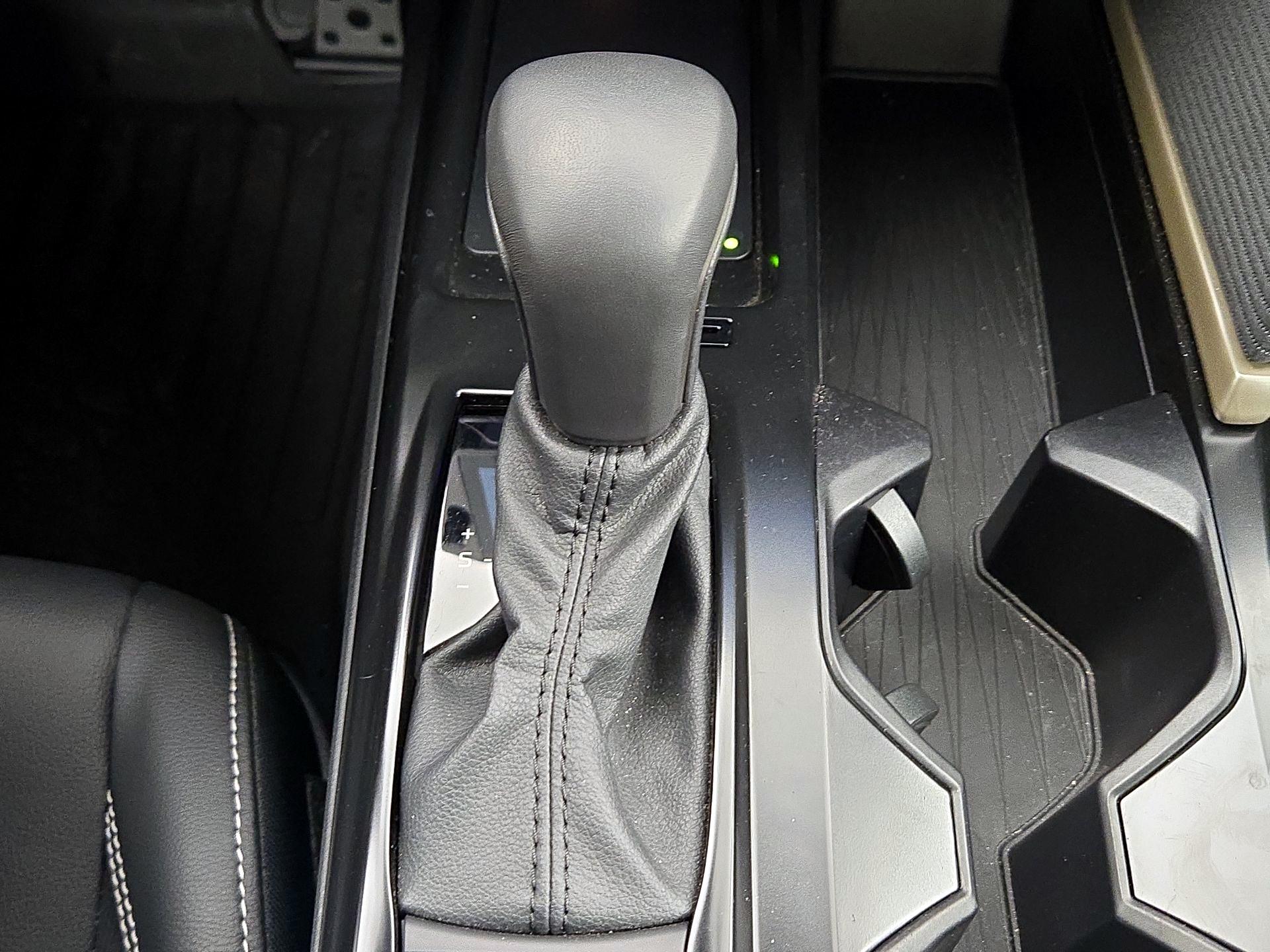 Thumbnail: 2025 Toyota Camry - 17
