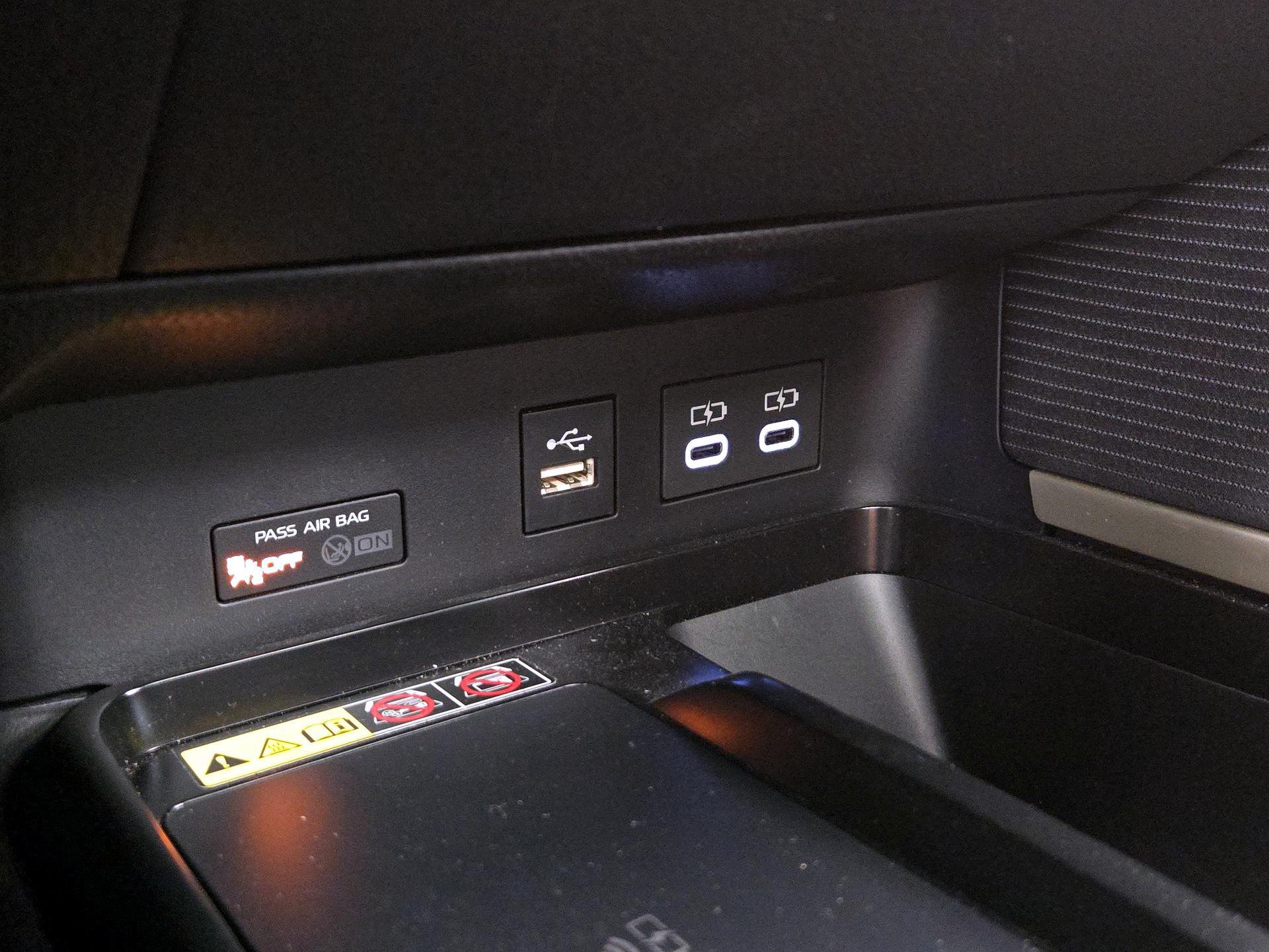 Thumbnail: 2025 Toyota Camry - 18
