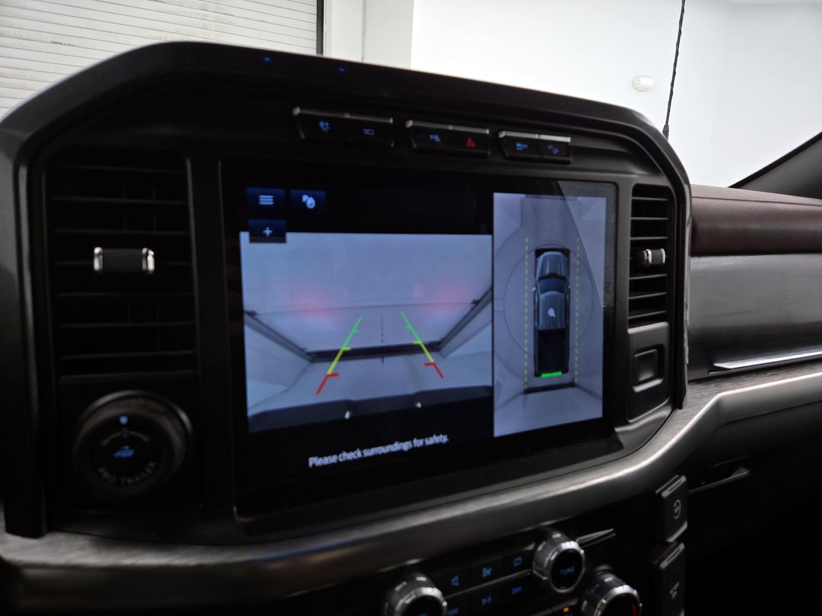 2023 Ford F-150 Lariat - Photo 16