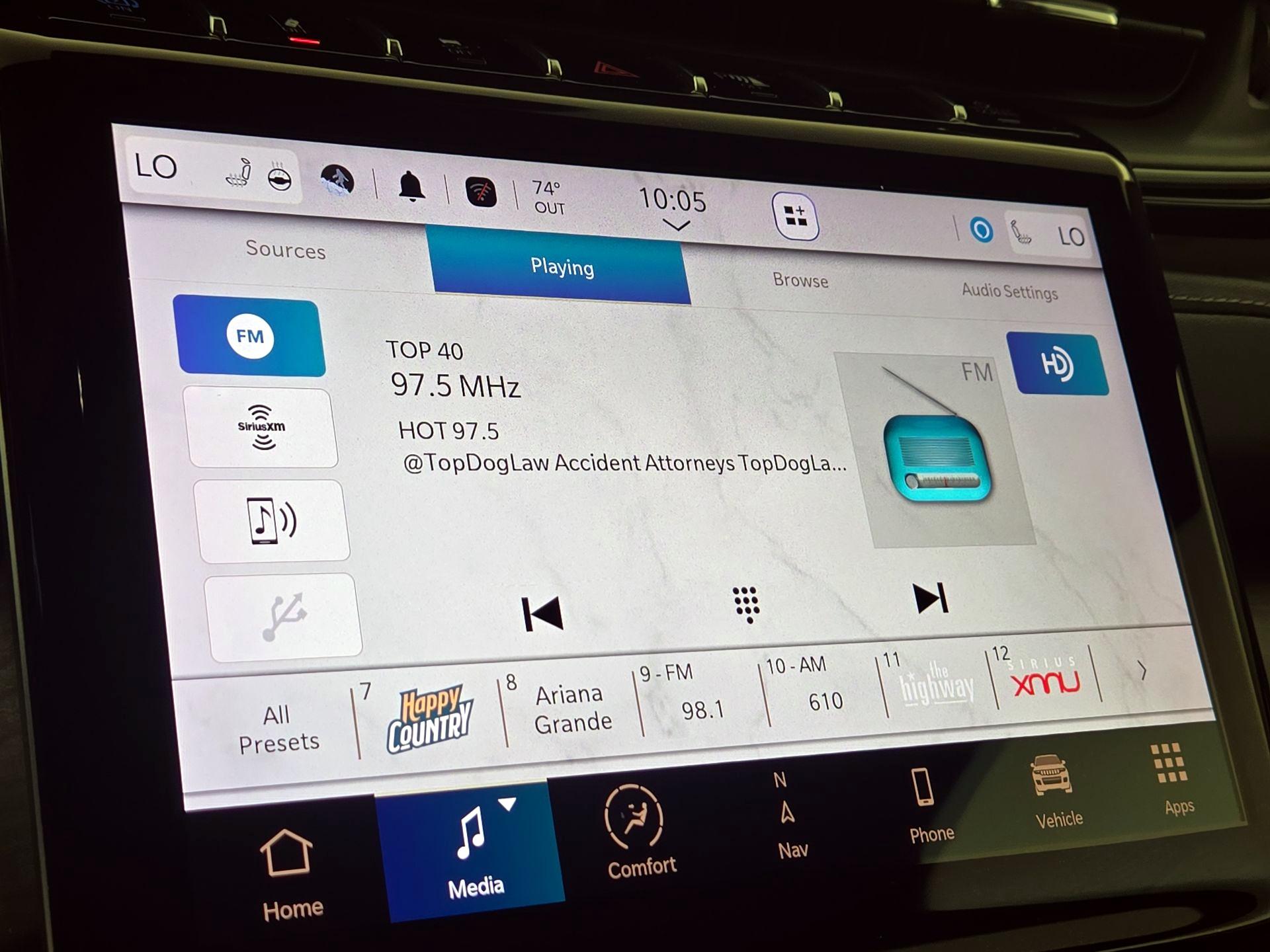 Thumbnail: 2023 Jeep Grand Cherokee - 16