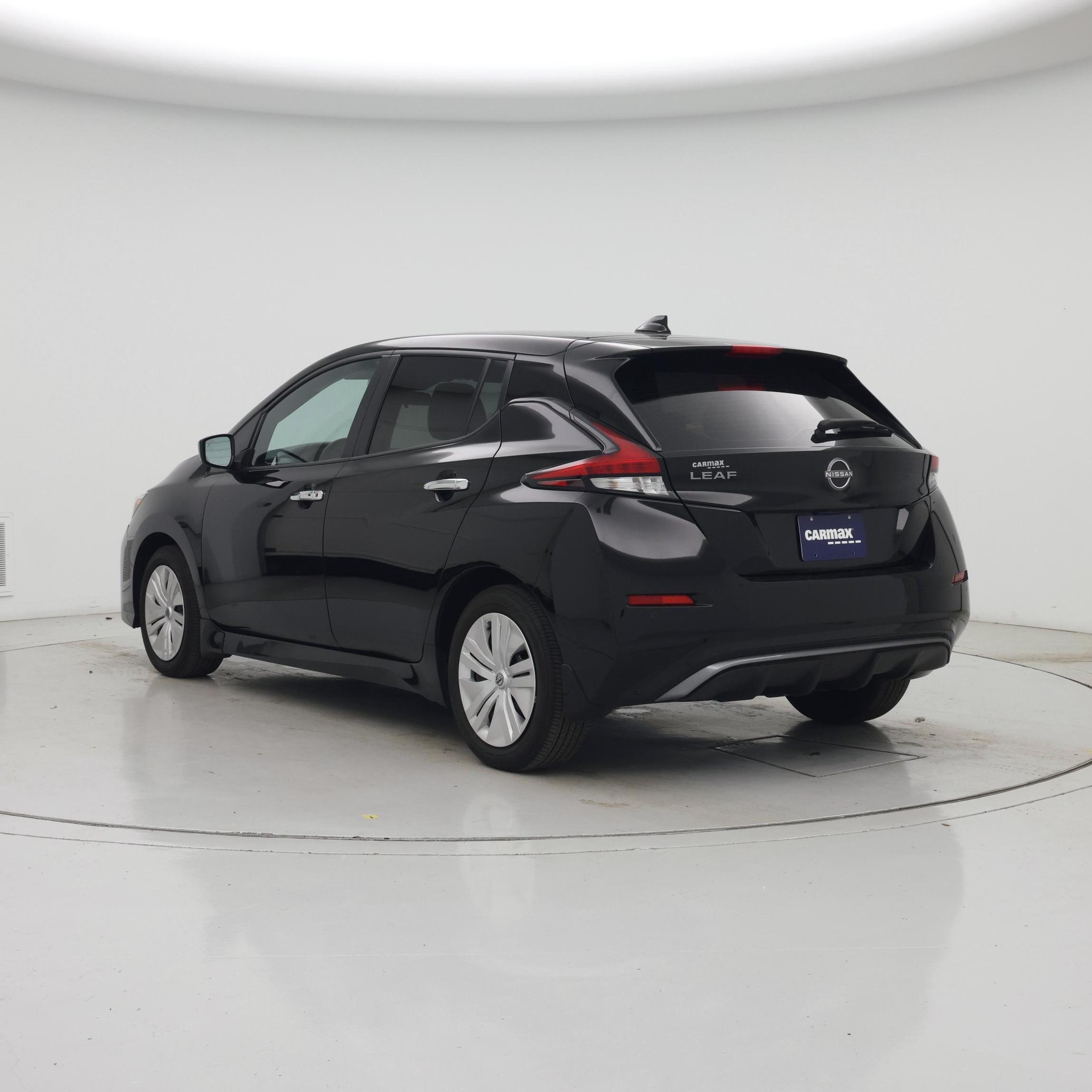 Thumbnail: 2025 Nissan Leaf - 2