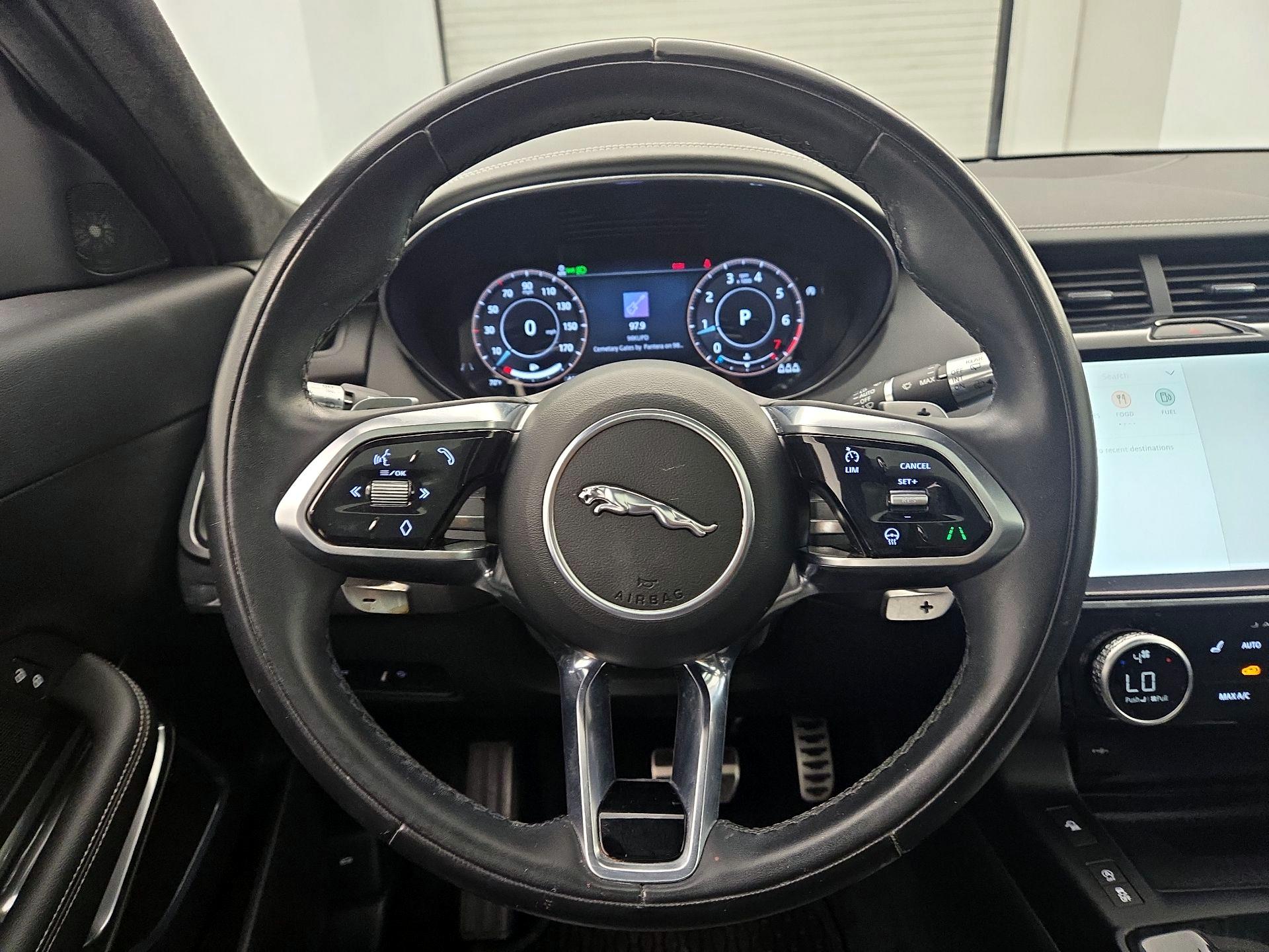Thumbnail: 2021 Jaguar E-Pace - 10