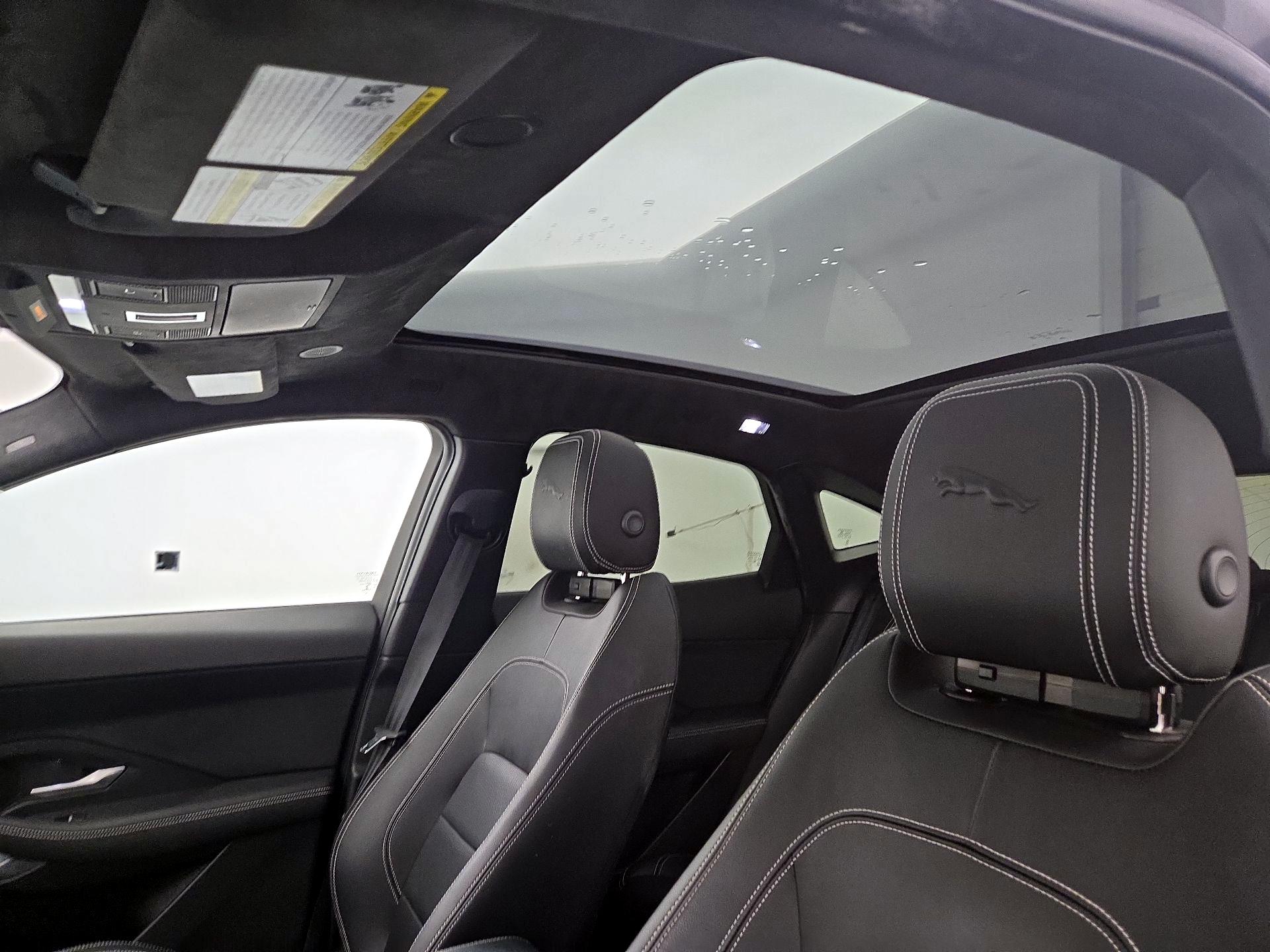 Thumbnail: 2021 Jaguar E-Pace - 20