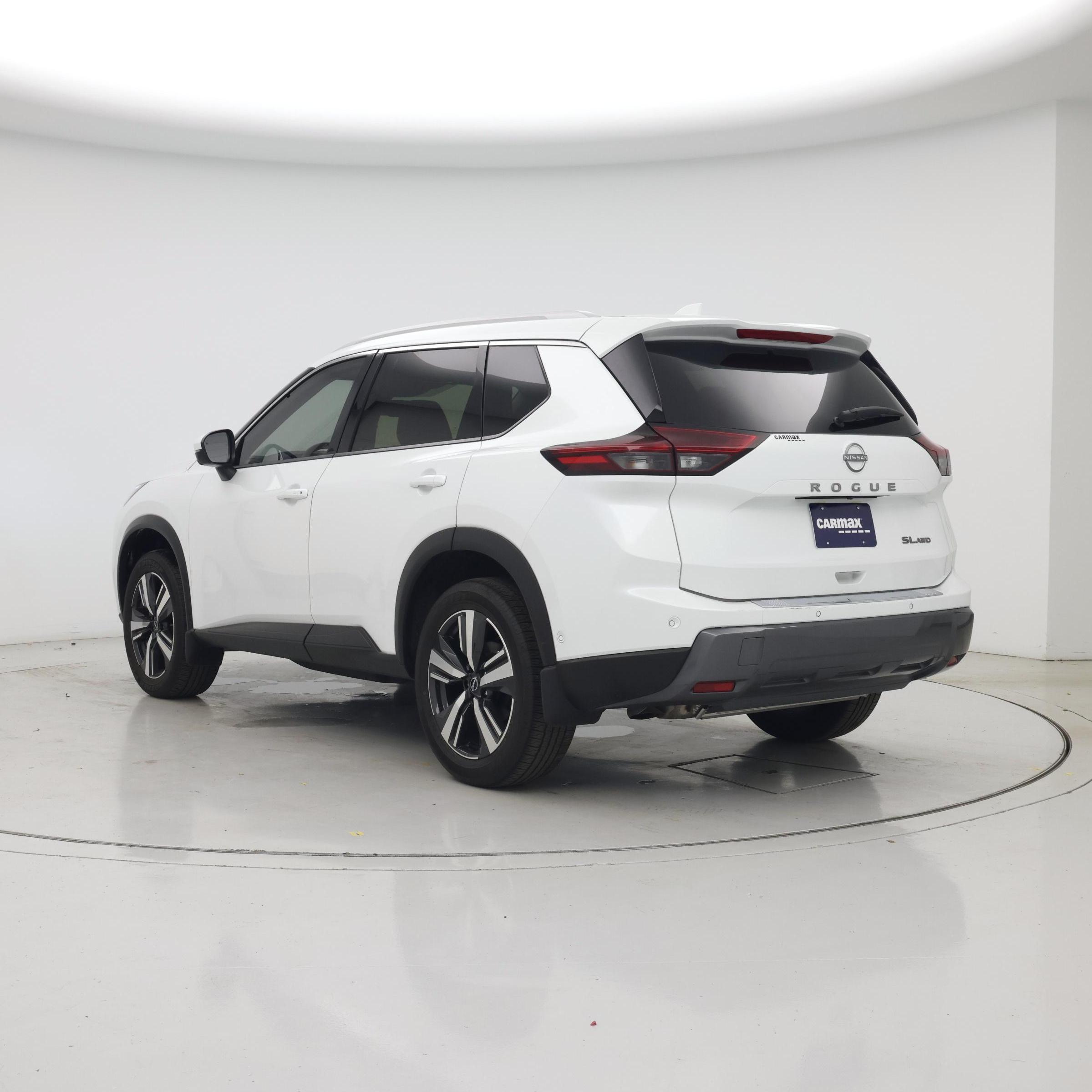 Thumbnail: 2025 Nissan Rogue - 2