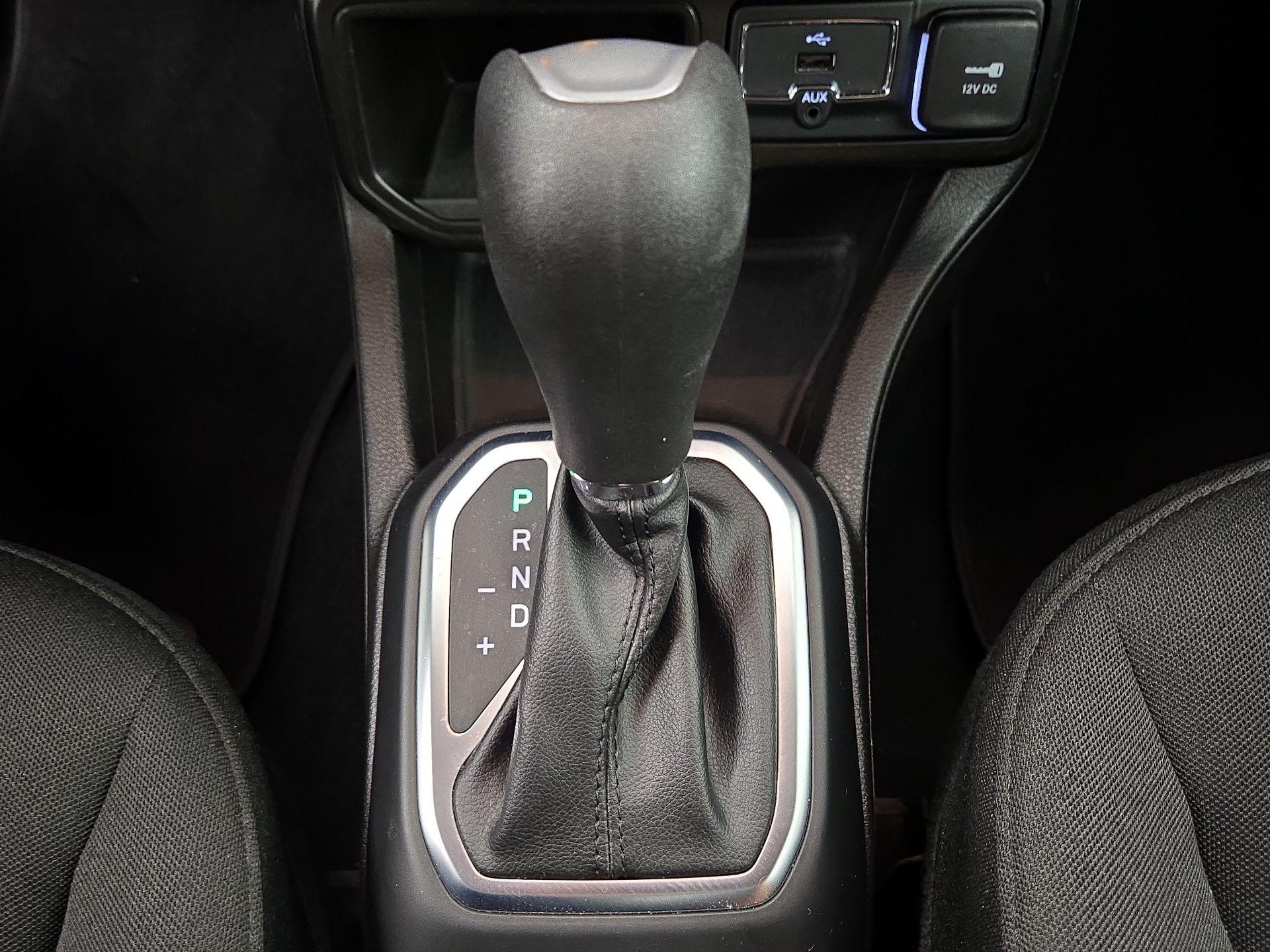 Thumbnail: 2021 Jeep Renegade - 17