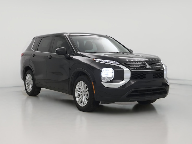 2023 Mitsubishi Outlander ES