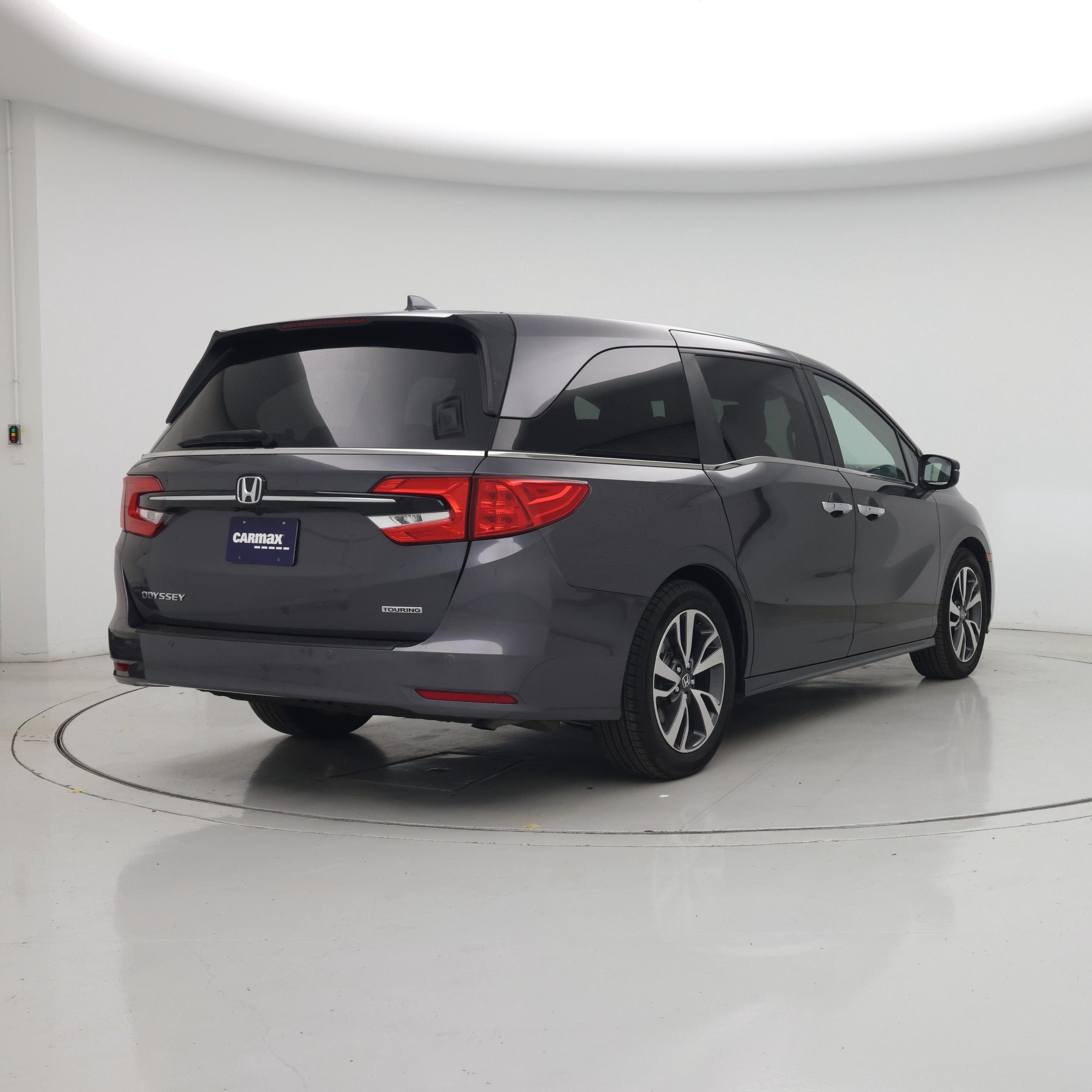 Thumbnail: 2023 Honda Odyssey - 8