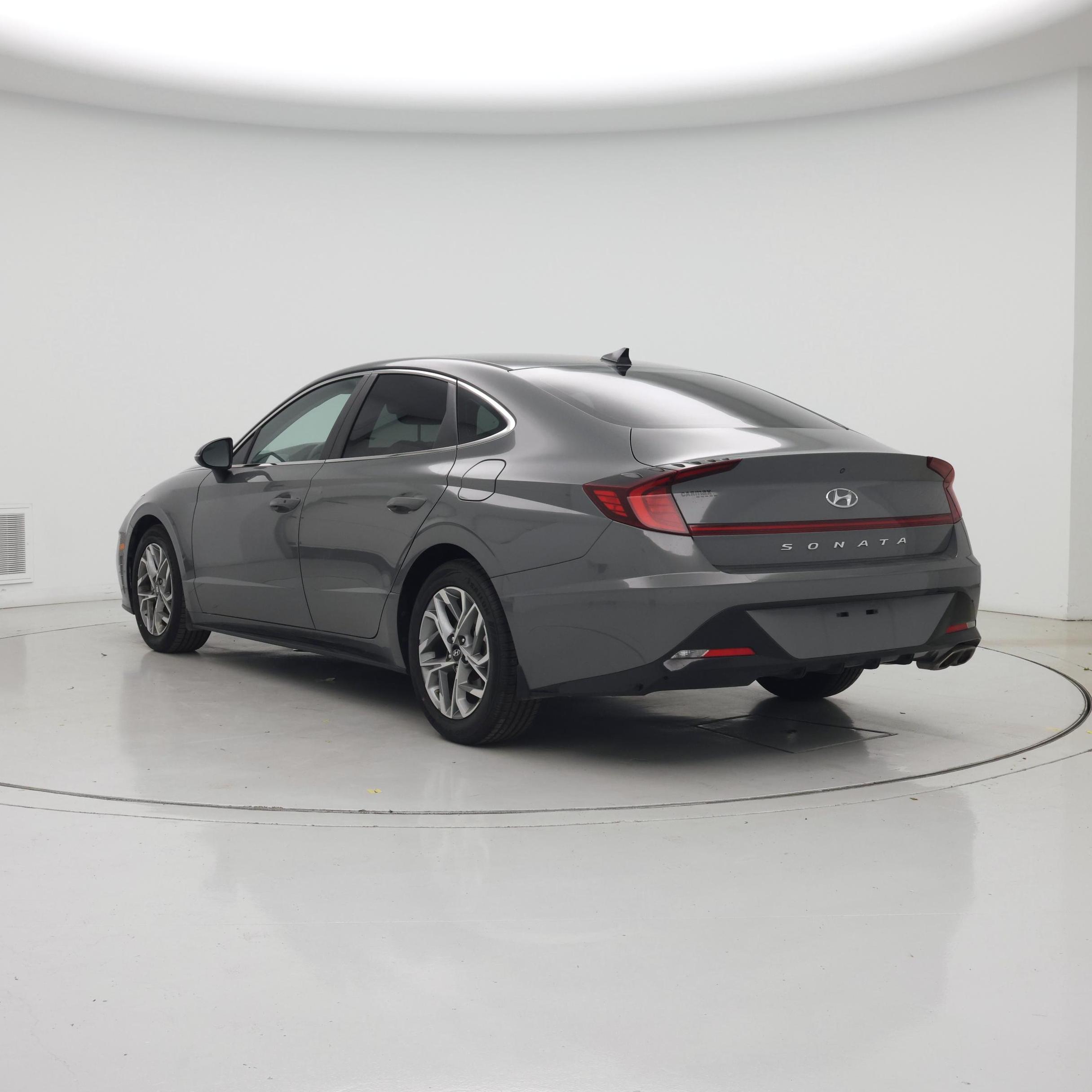 Thumbnail: 2021 Hyundai Sonata - 2