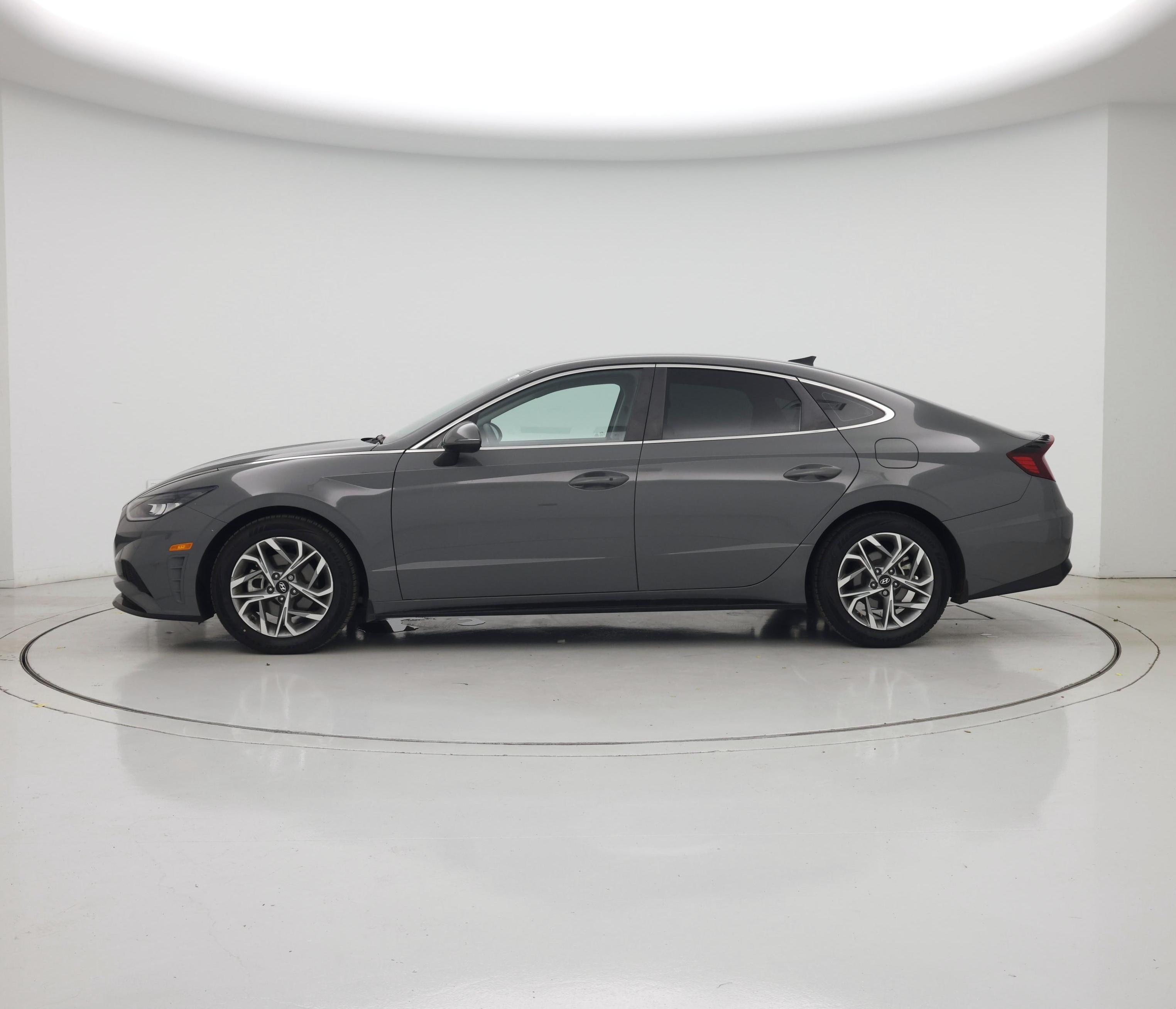 Thumbnail: 2021 Hyundai Sonata - 3