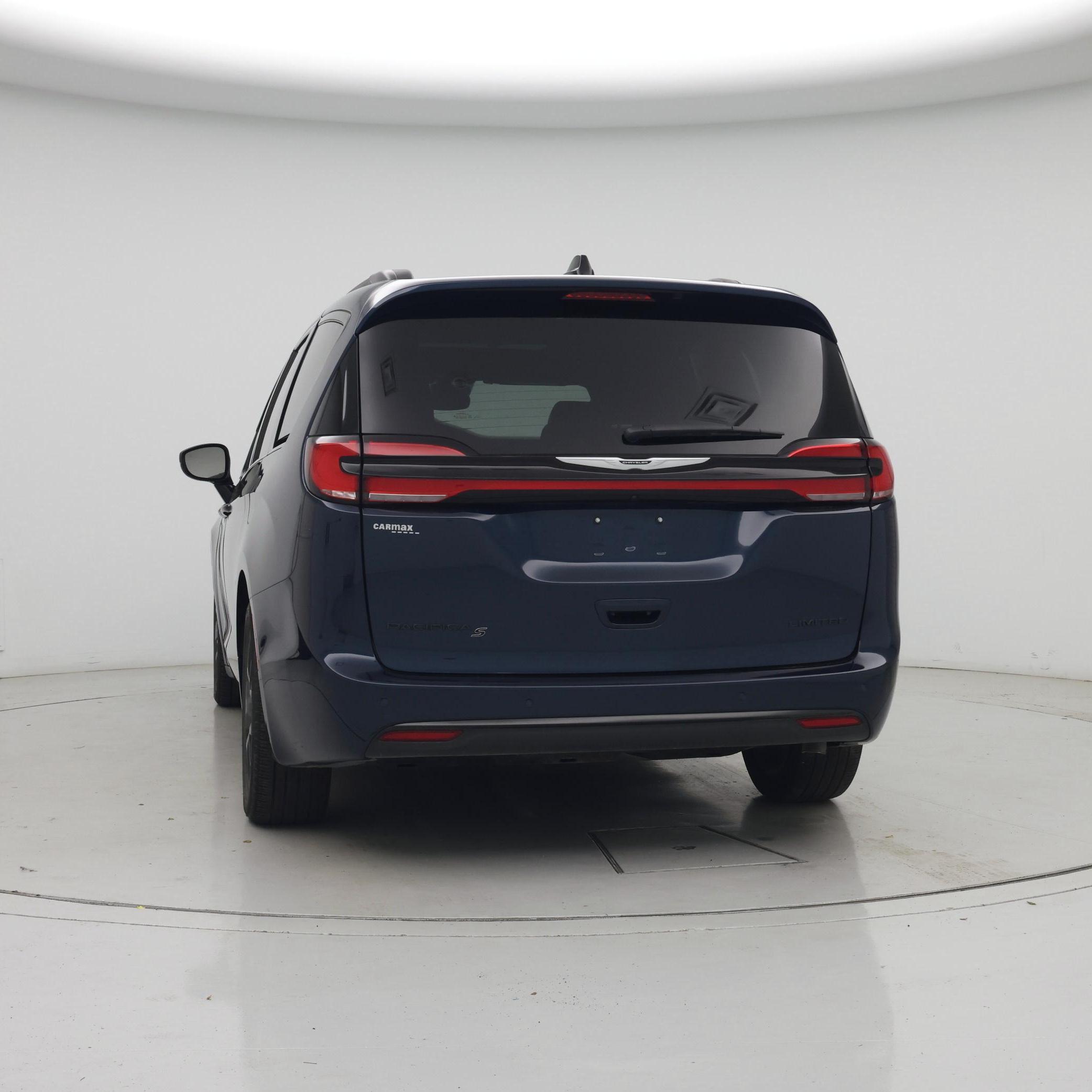 Thumbnail: 2025 Chrysler Pacifica - 6