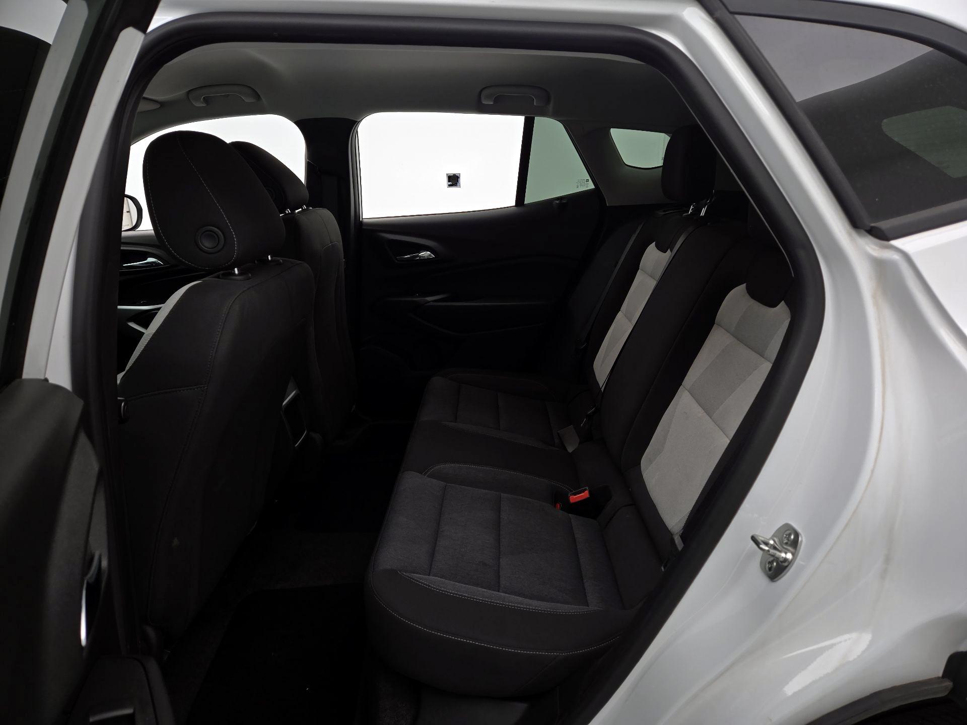 Thumbnail: 2024 Chevrolet Trax - 19