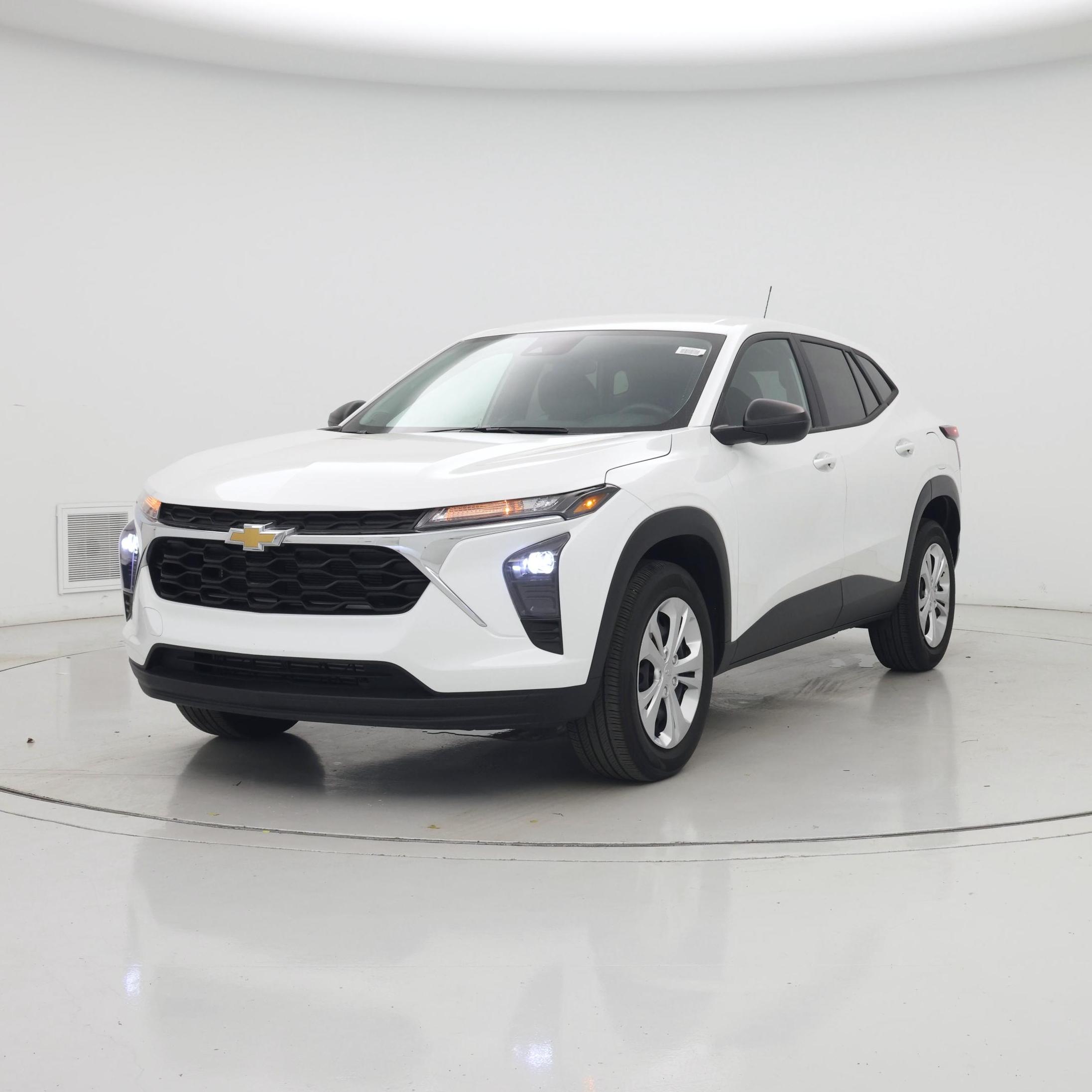Thumbnail: 2024 Chevrolet Trax - 4