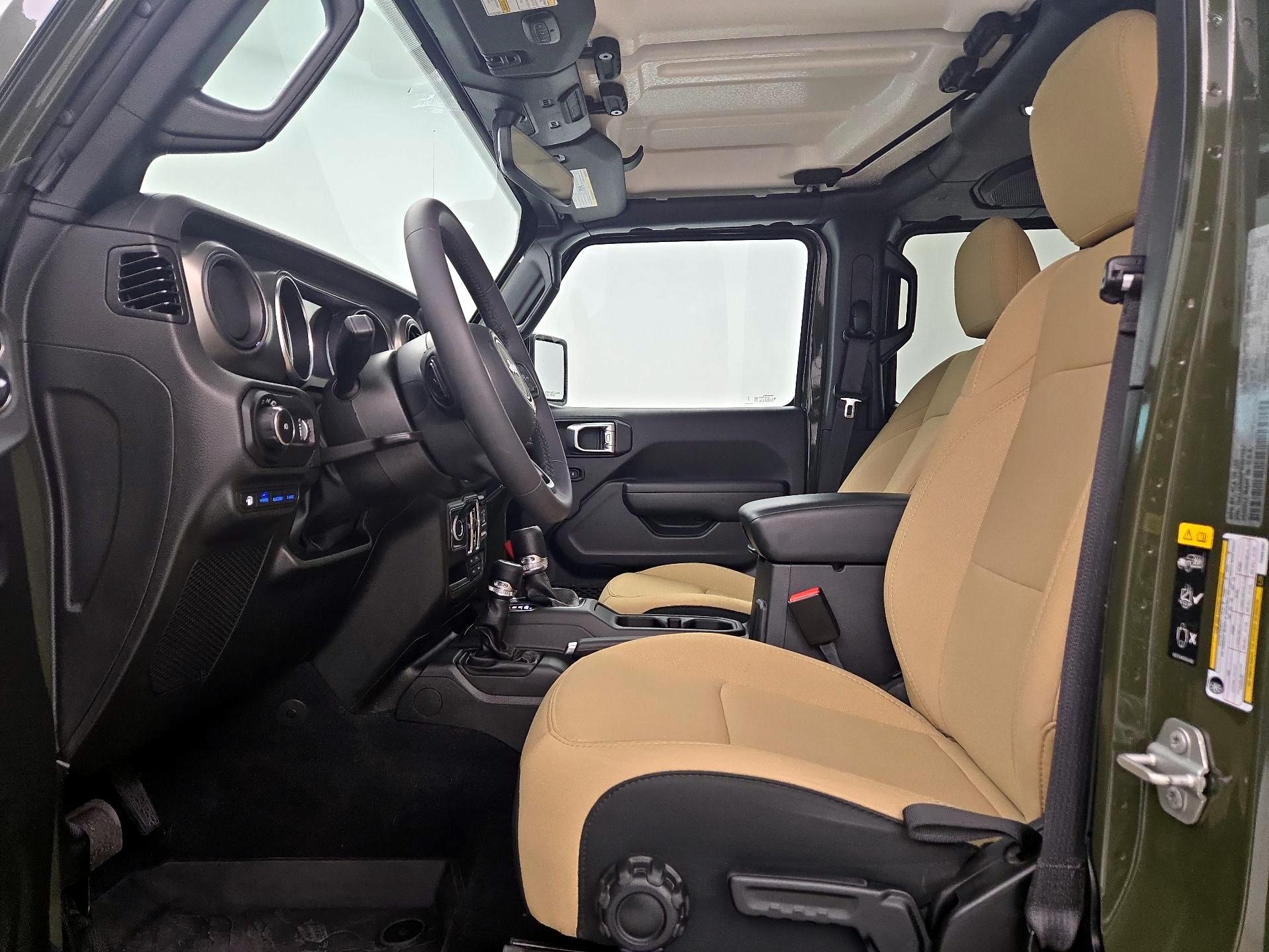 Thumbnail: 2023 Jeep Wrangler - 11