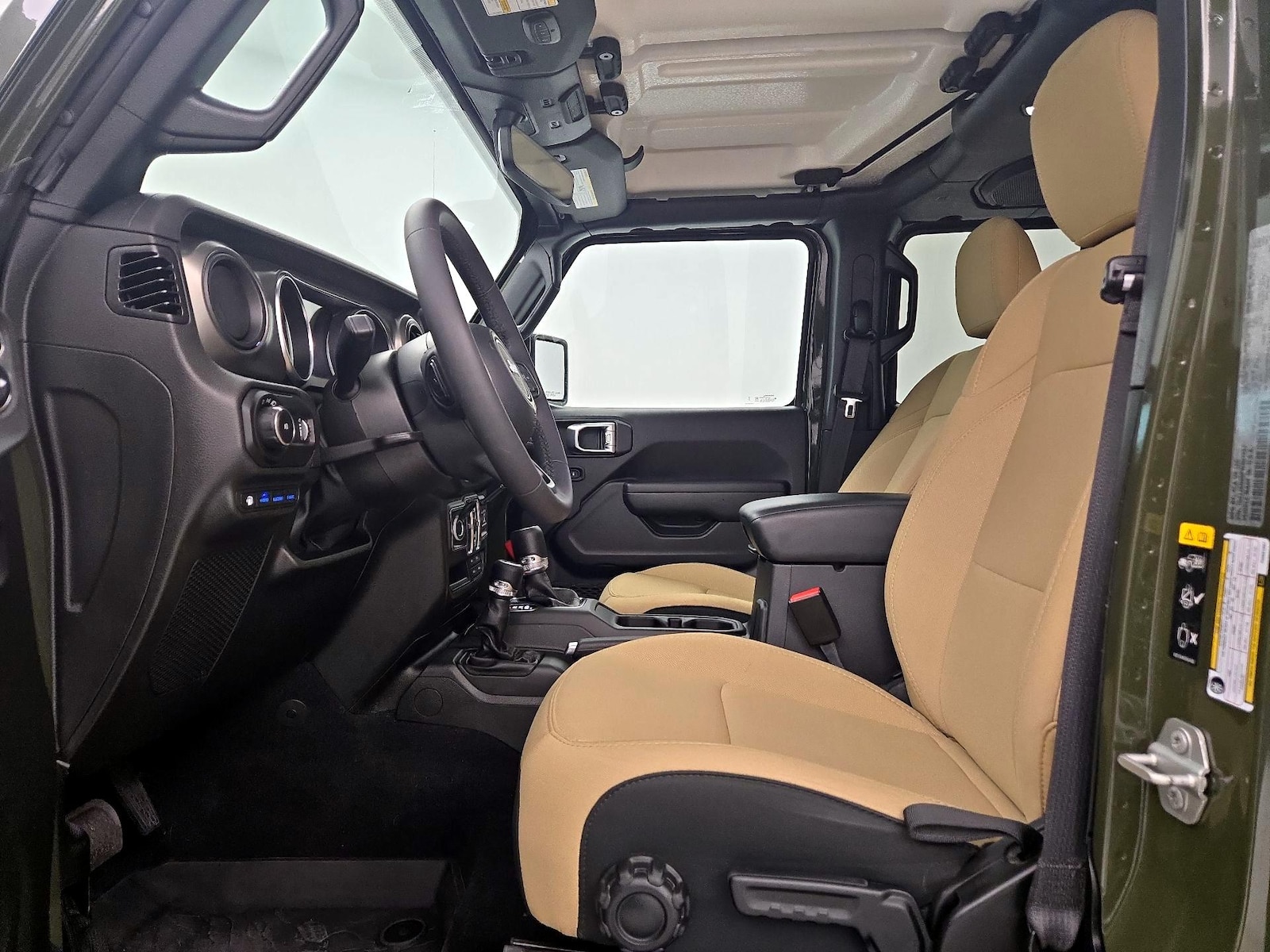 2023 Jeep Wrangler 4xe Willys 4XE - Photo 12