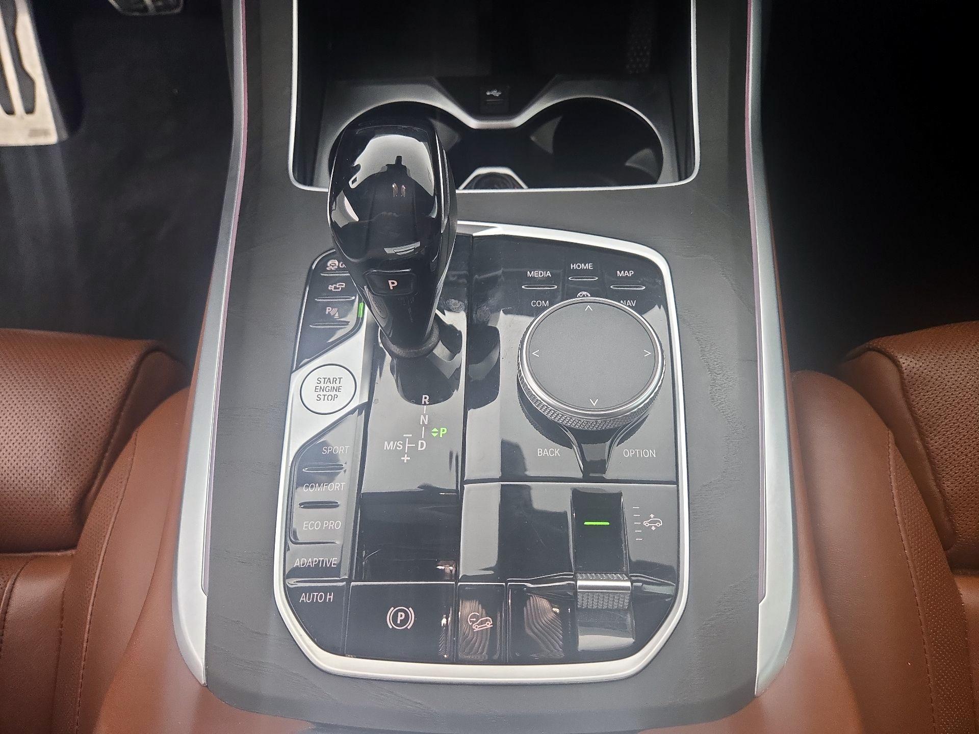 Thumbnail: 2021 BMW X7 - 18