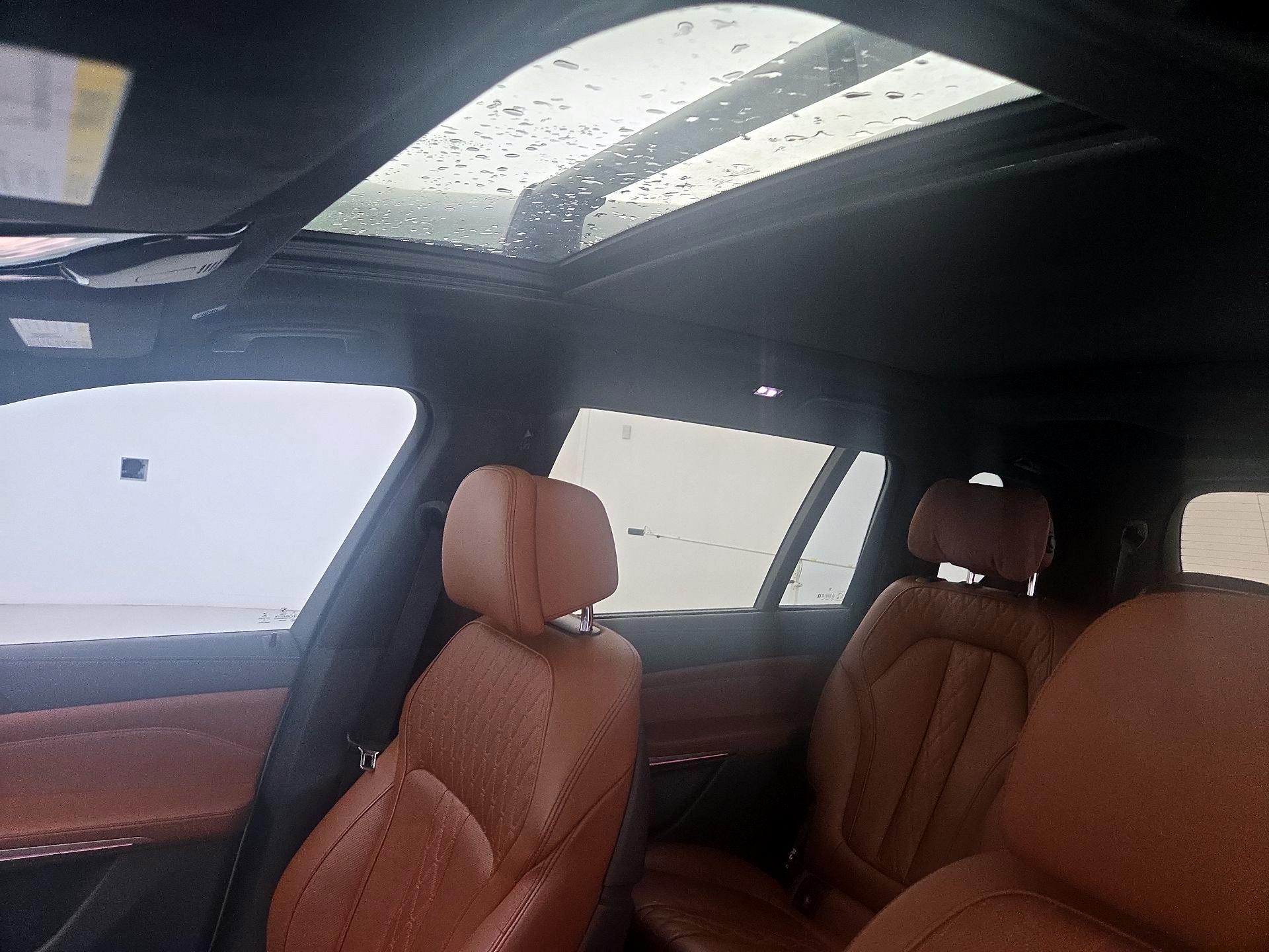Thumbnail: 2021 BMW X7 - 20