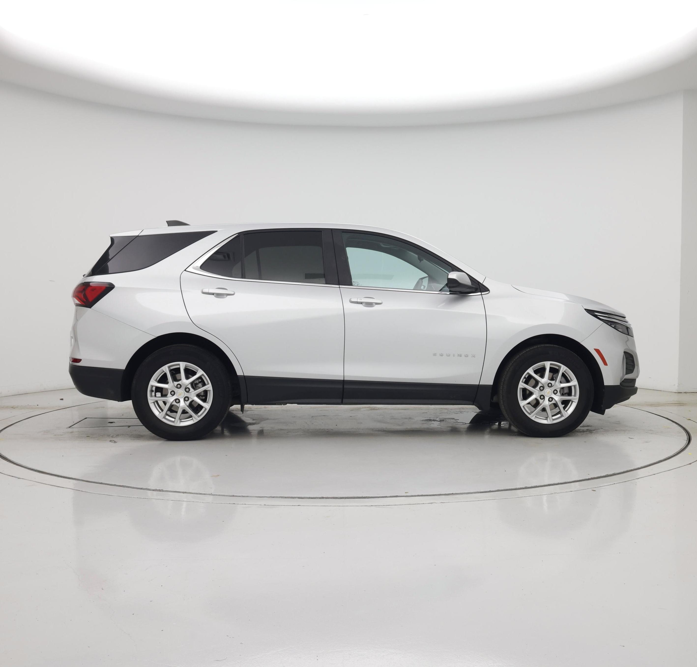 Thumbnail: 2022 Chevrolet Equinox - 7