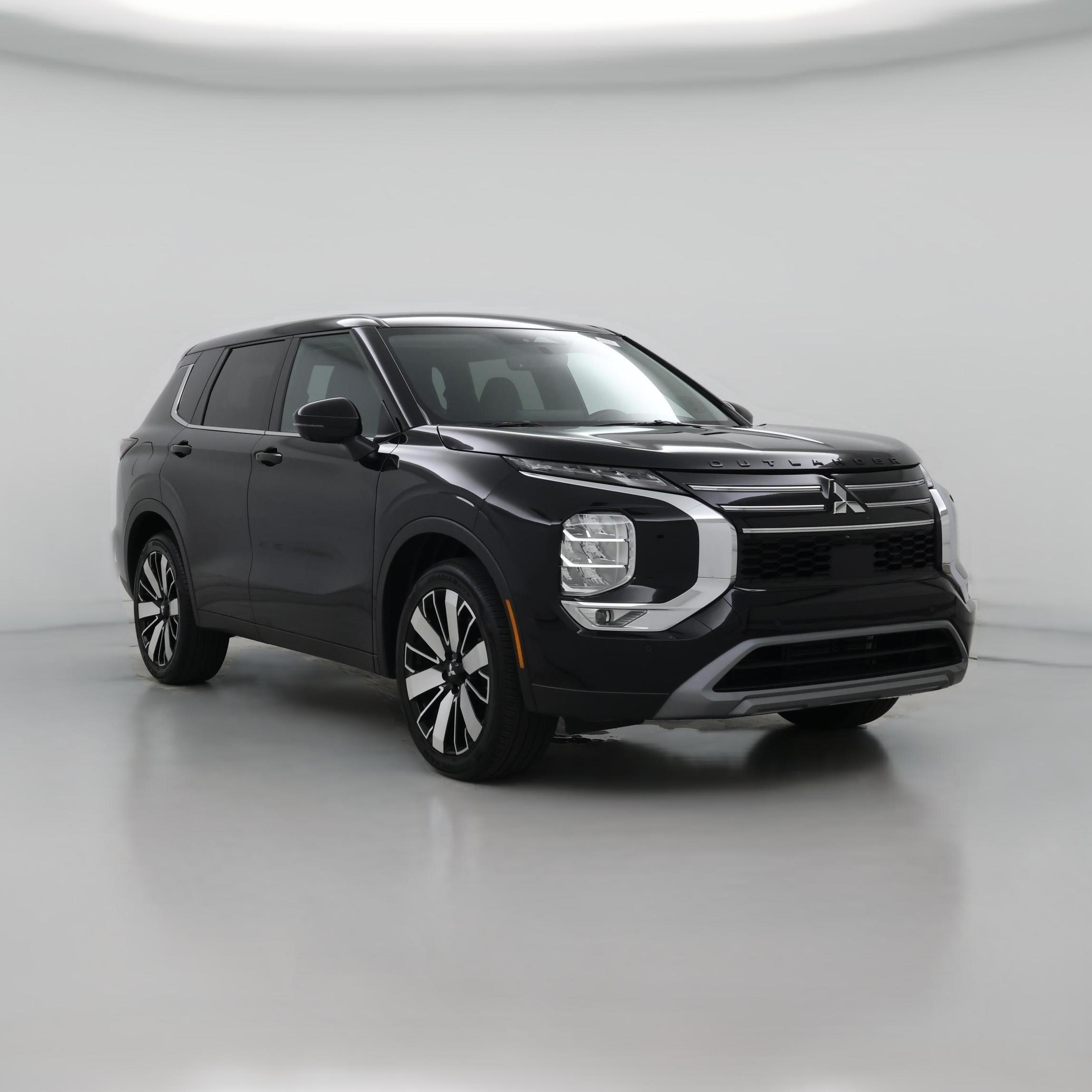 Thumbnail: 2025 Mitsubishi Outlander - 1