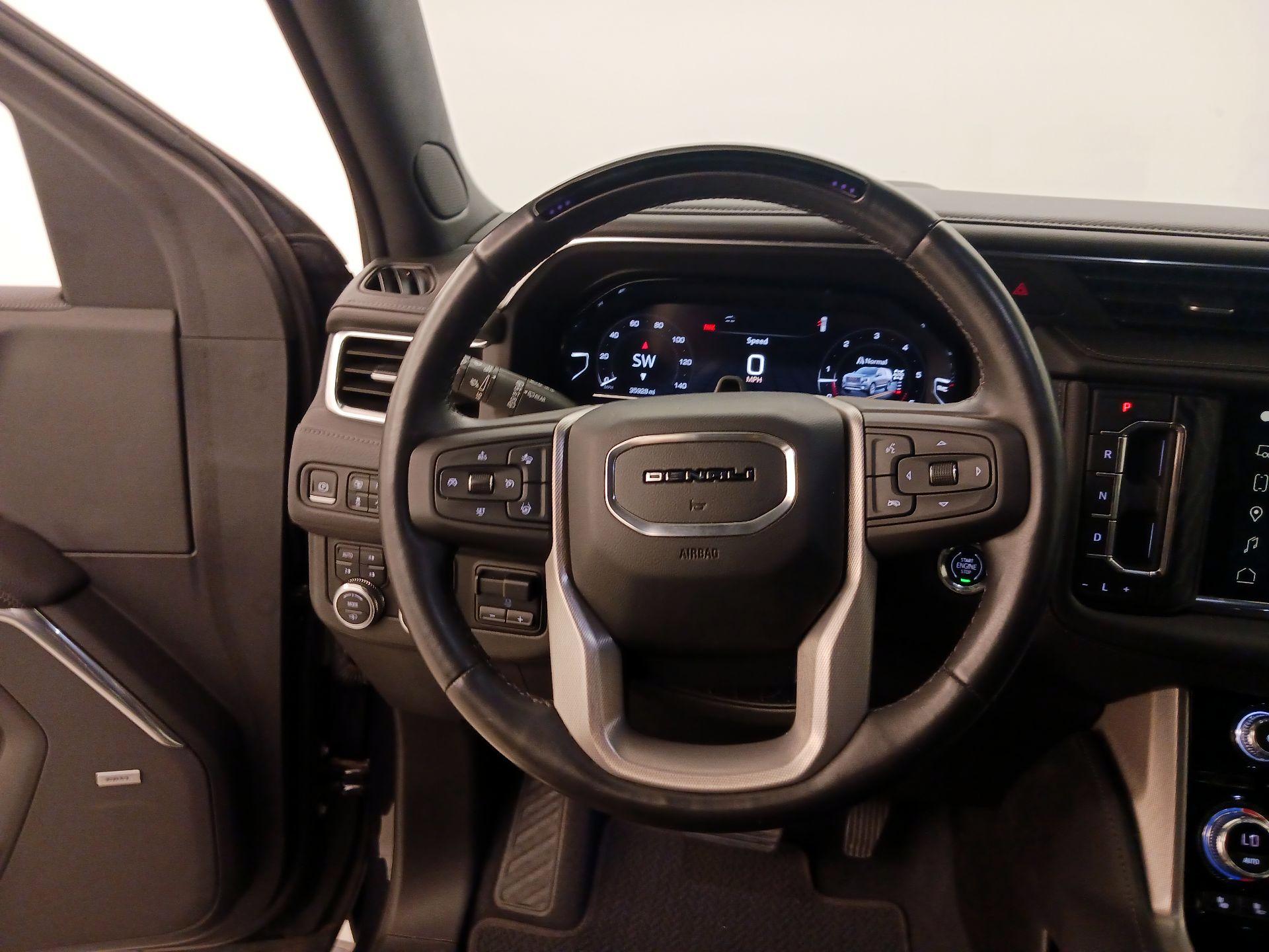Thumbnail: 2023 GMC Yukon - 10