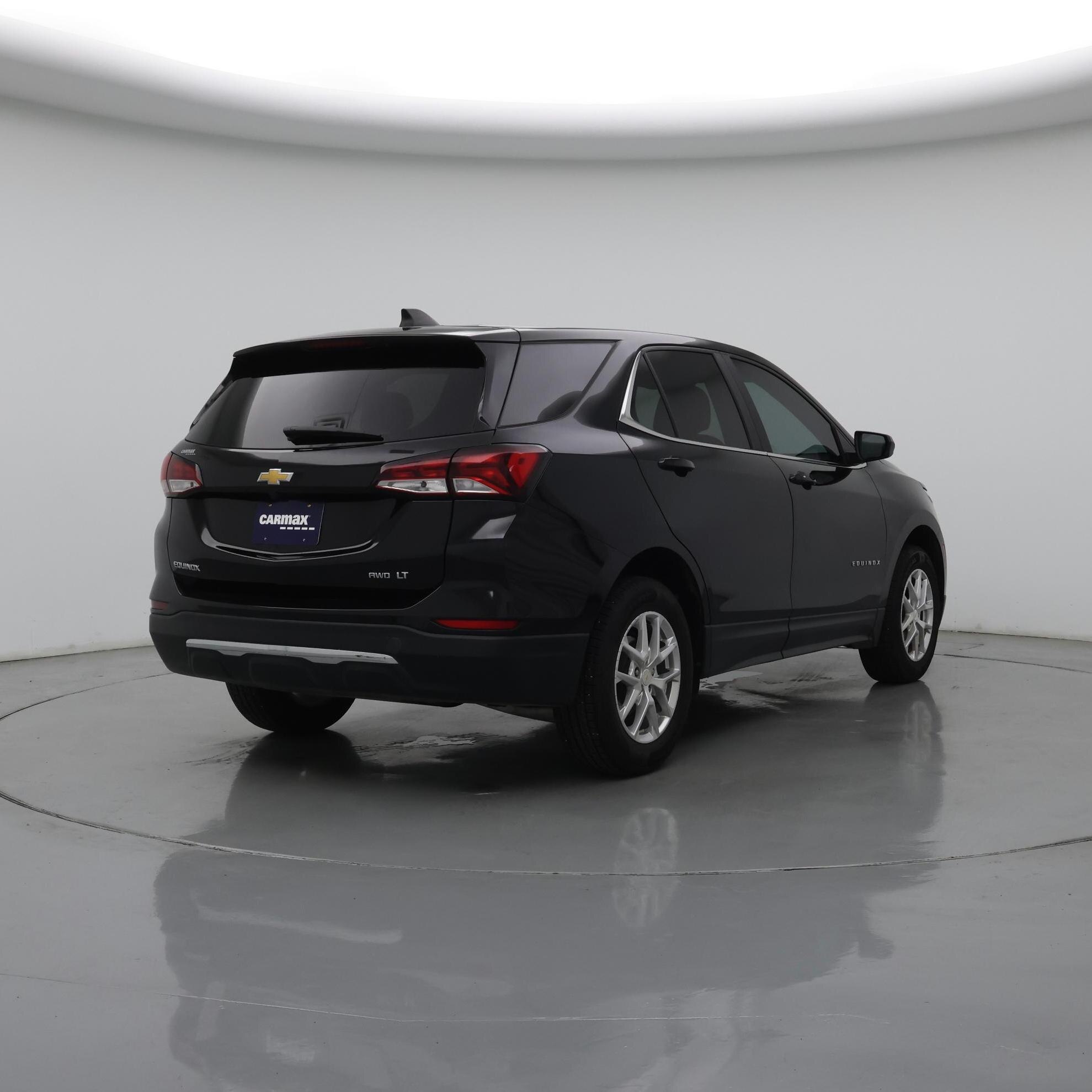 Thumbnail: 2022 Chevrolet Equinox - 8