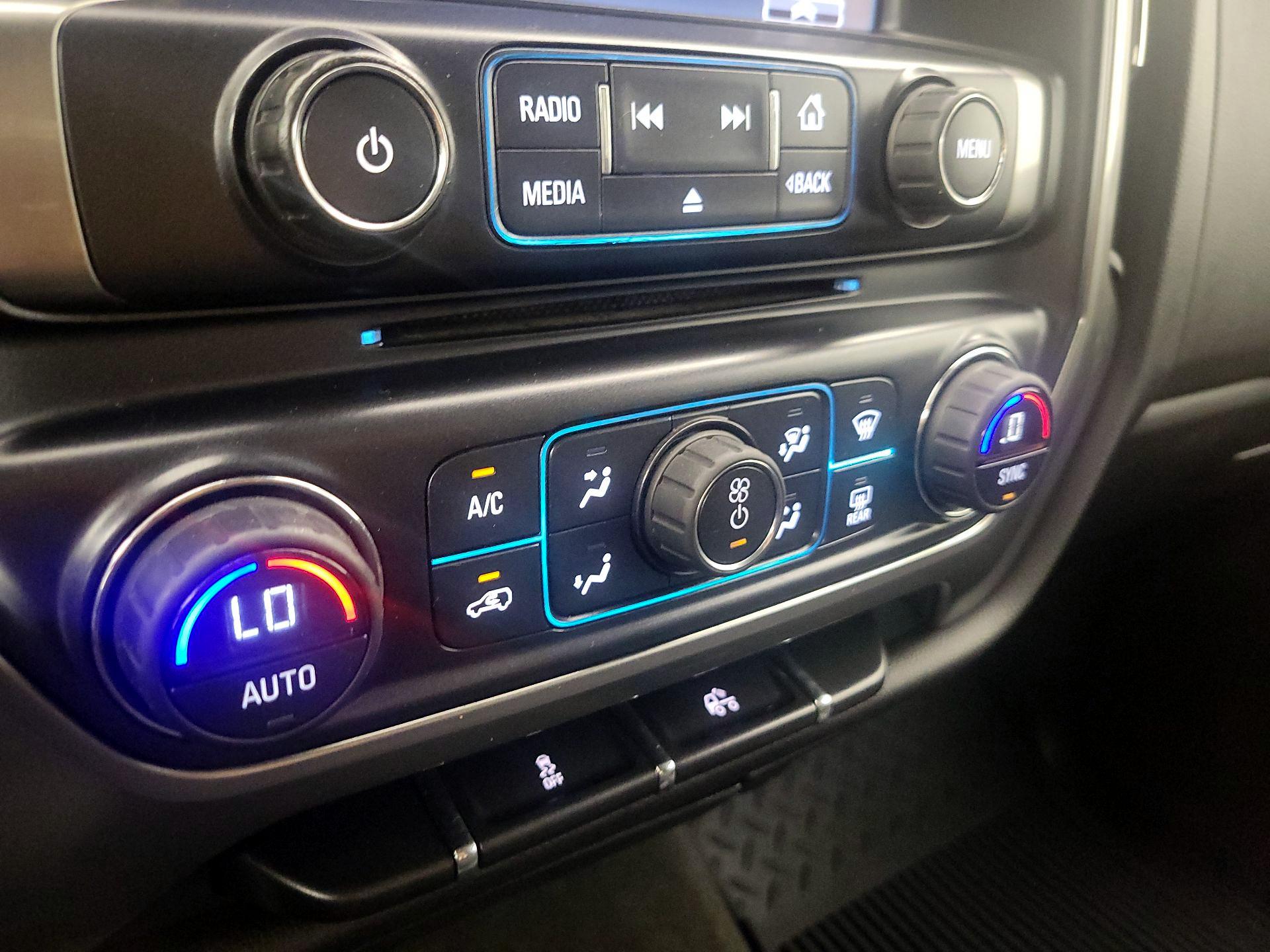 Thumbnail: 2014 Chevrolet Silverado 1500 - 16