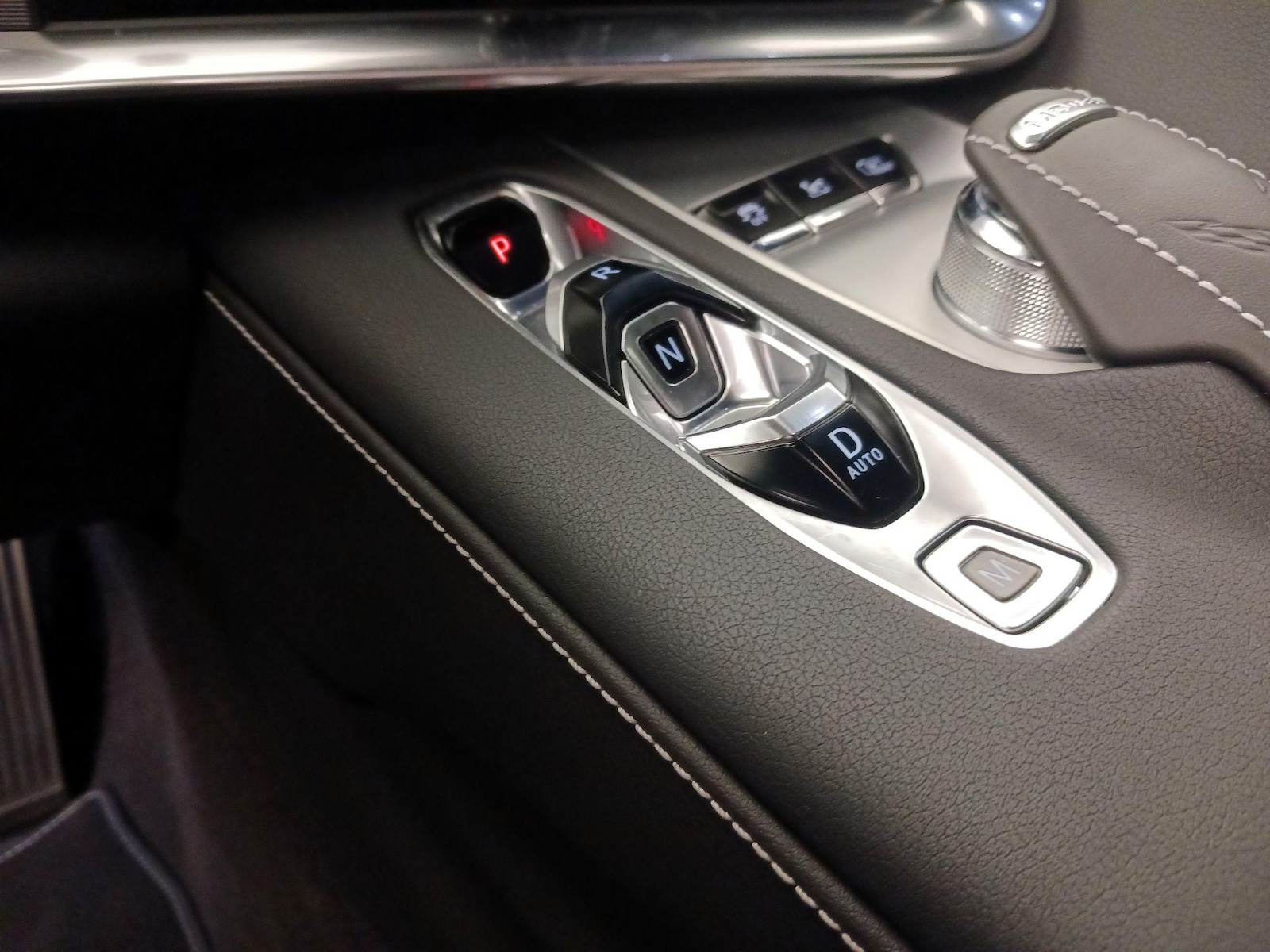 2024 Chevrolet Corvette 2LT - Photo 19