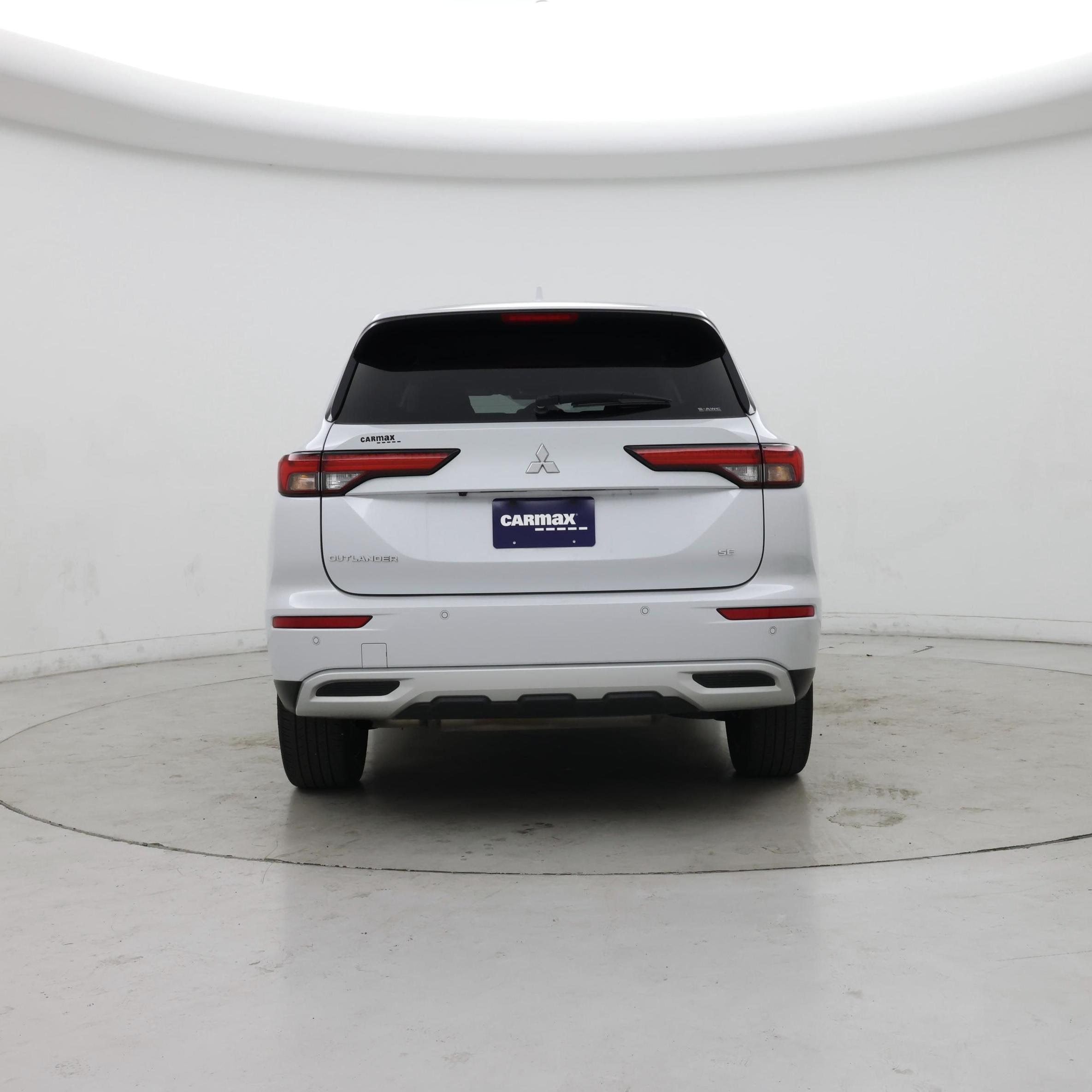 Thumbnail: 2024 Mitsubishi Outlander - 6