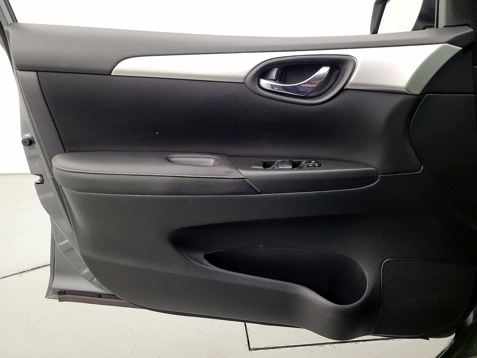 2018 Nissan Sentra S - Photo 13