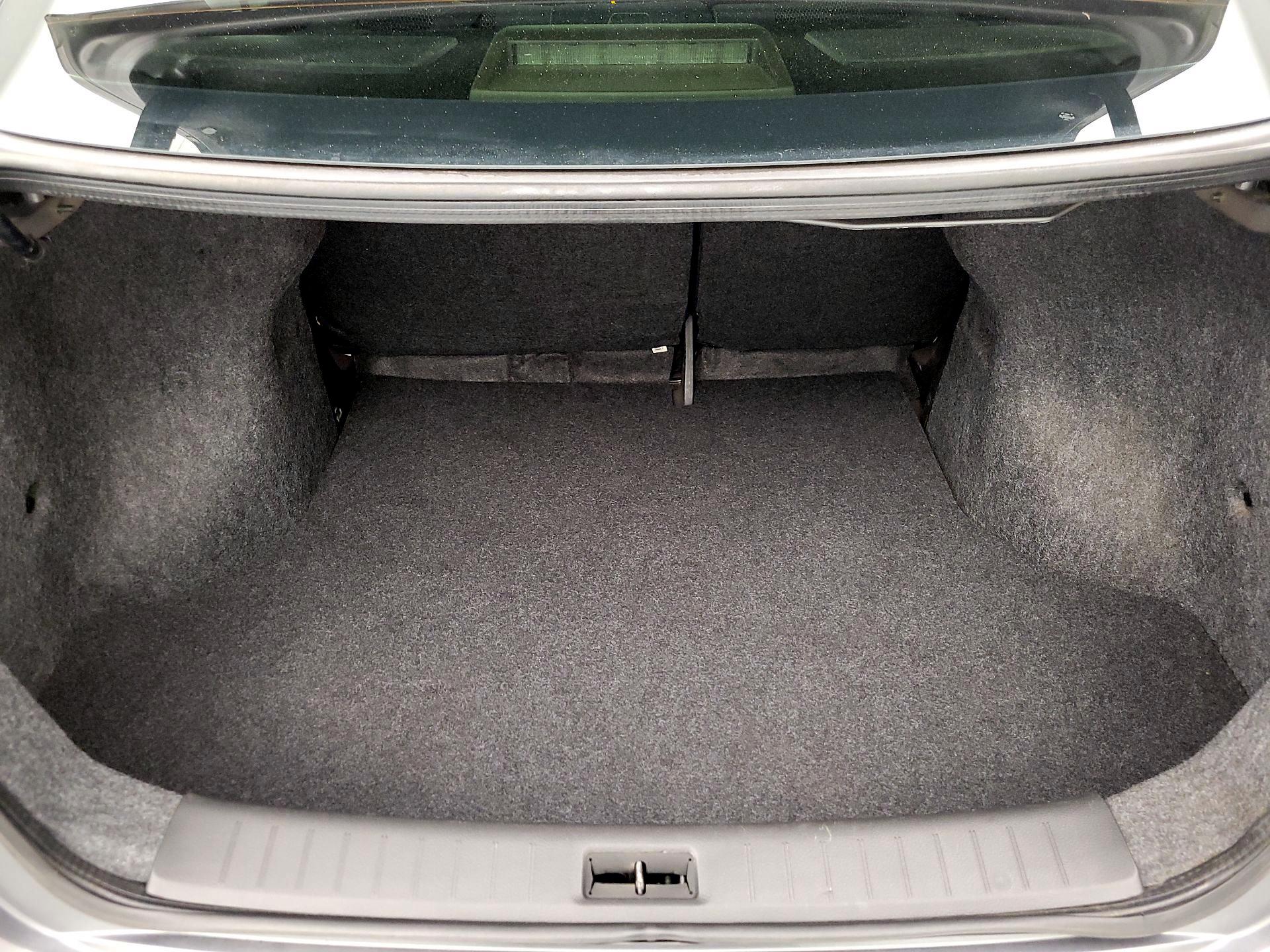 Thumbnail: 2018 Nissan Sentra - 20