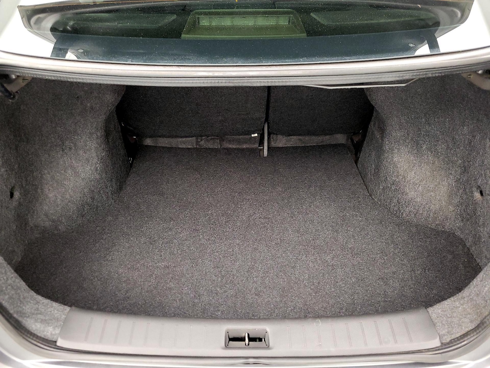 2018 Nissan Sentra S - Photo 21