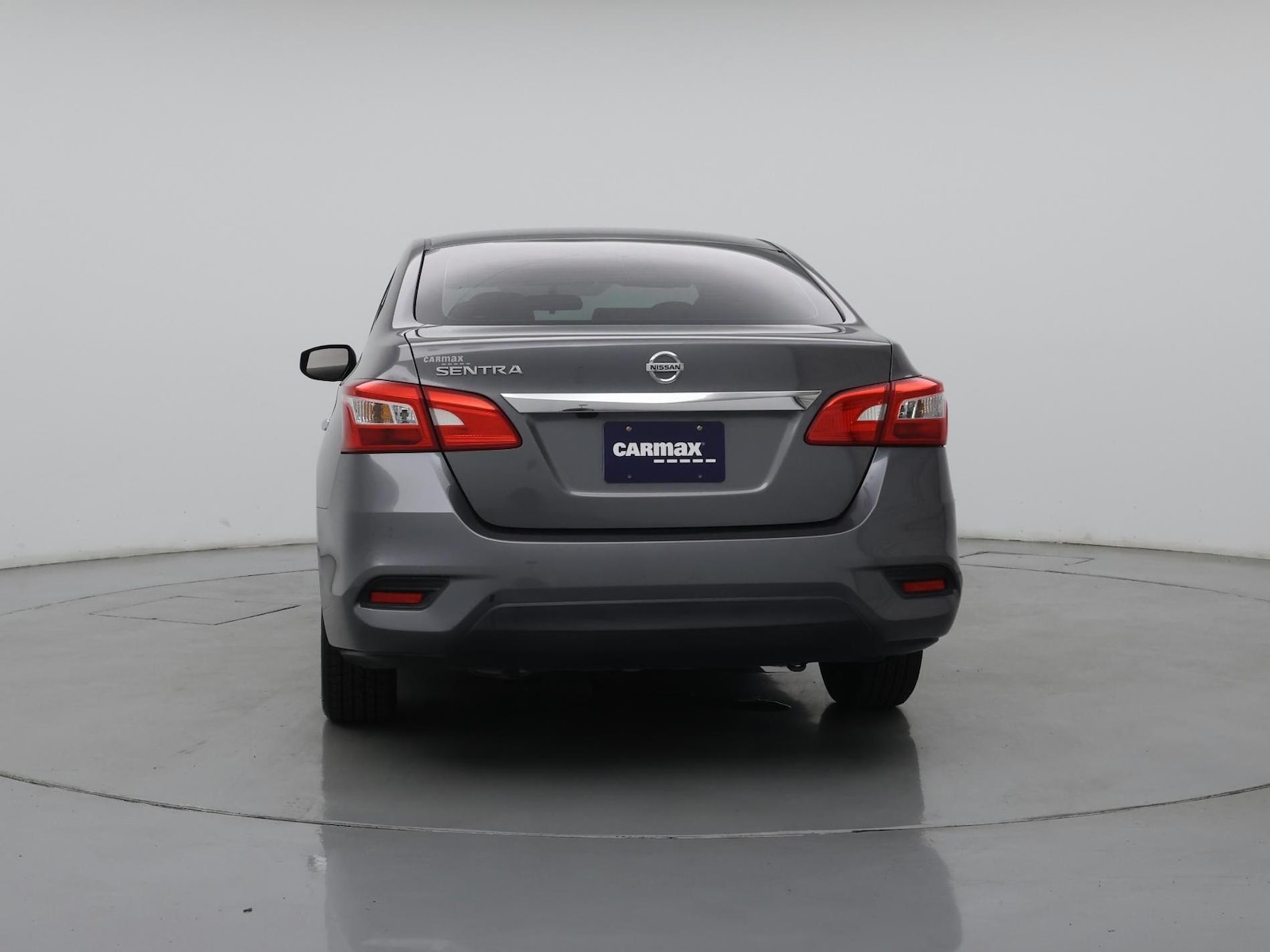 2018 Nissan Sentra S - Photo 7