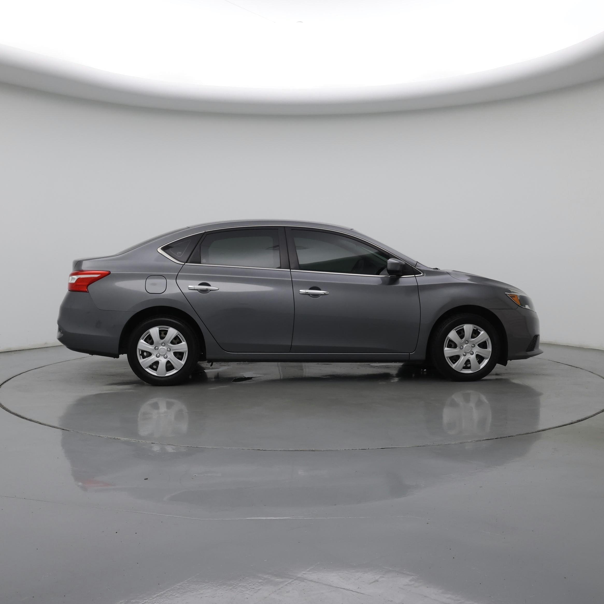 Thumbnail: 2018 Nissan Sentra - 7
