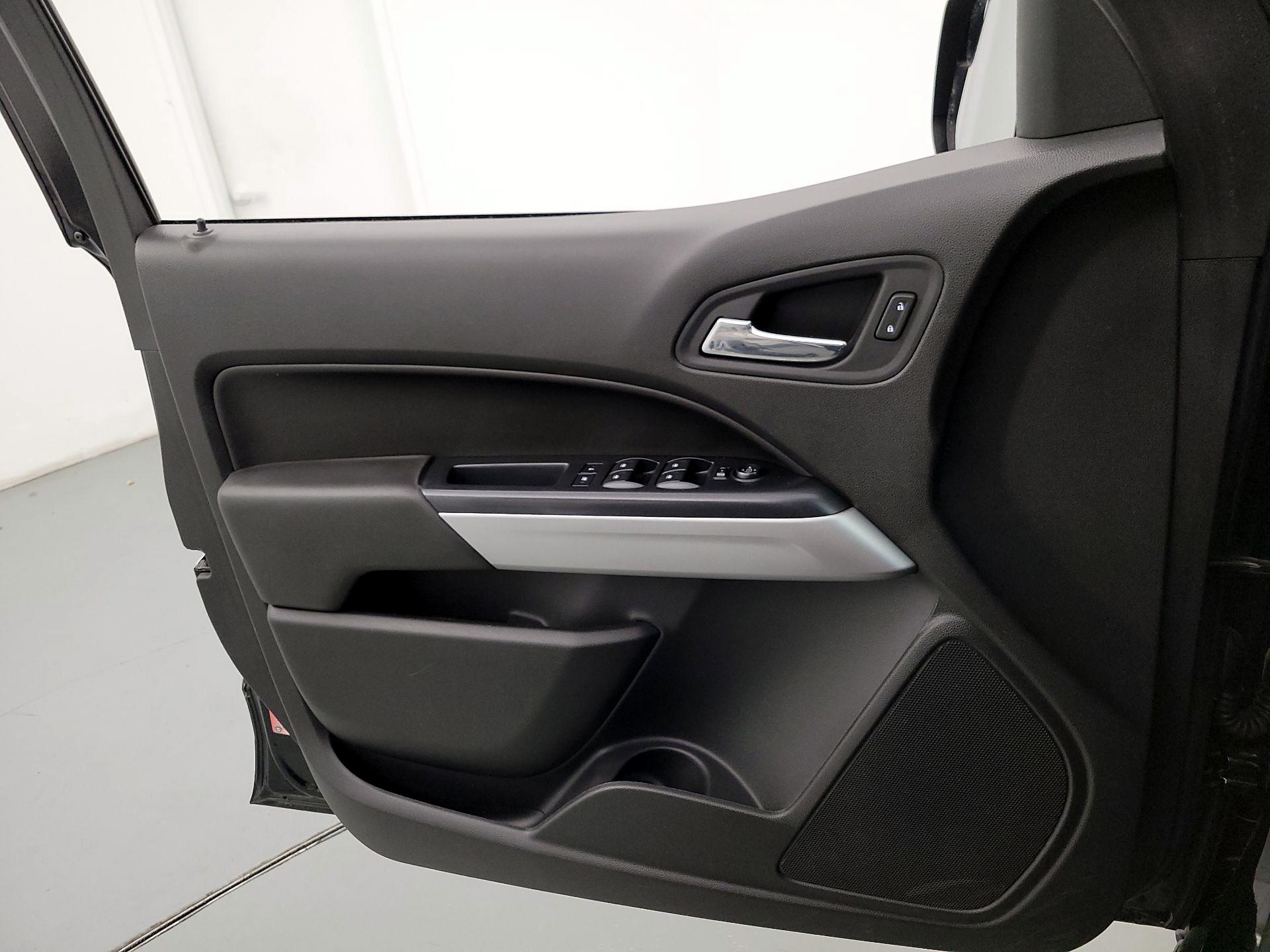 Thumbnail: 2021 Chevrolet Colorado - 12