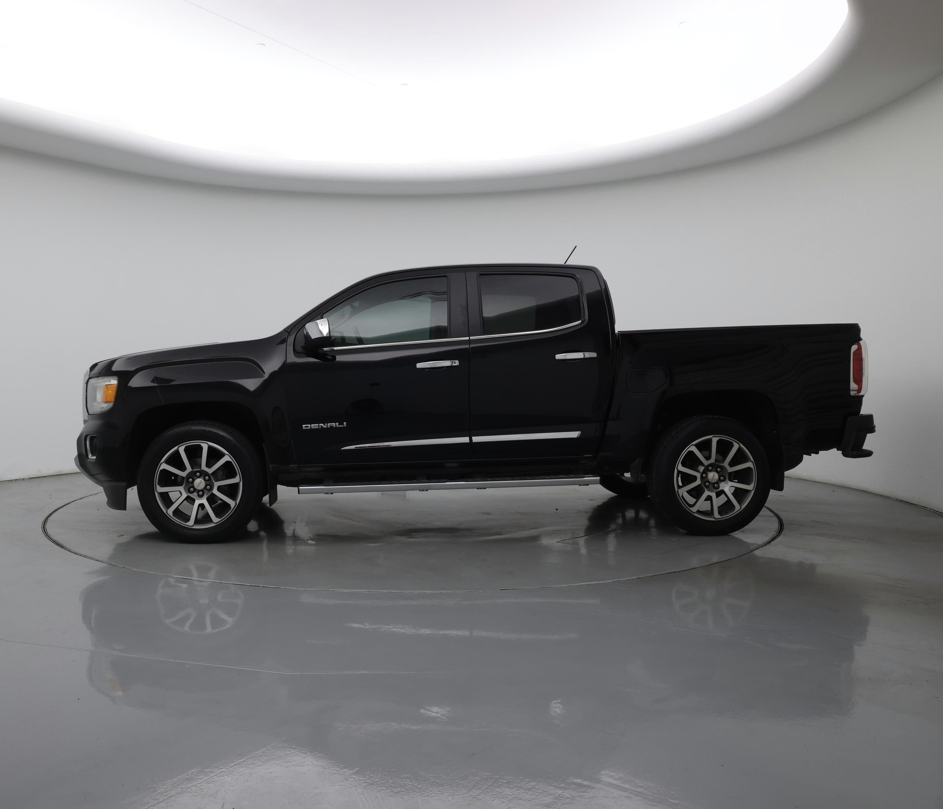 Thumbnail: 2020 GMC Canyon - 3