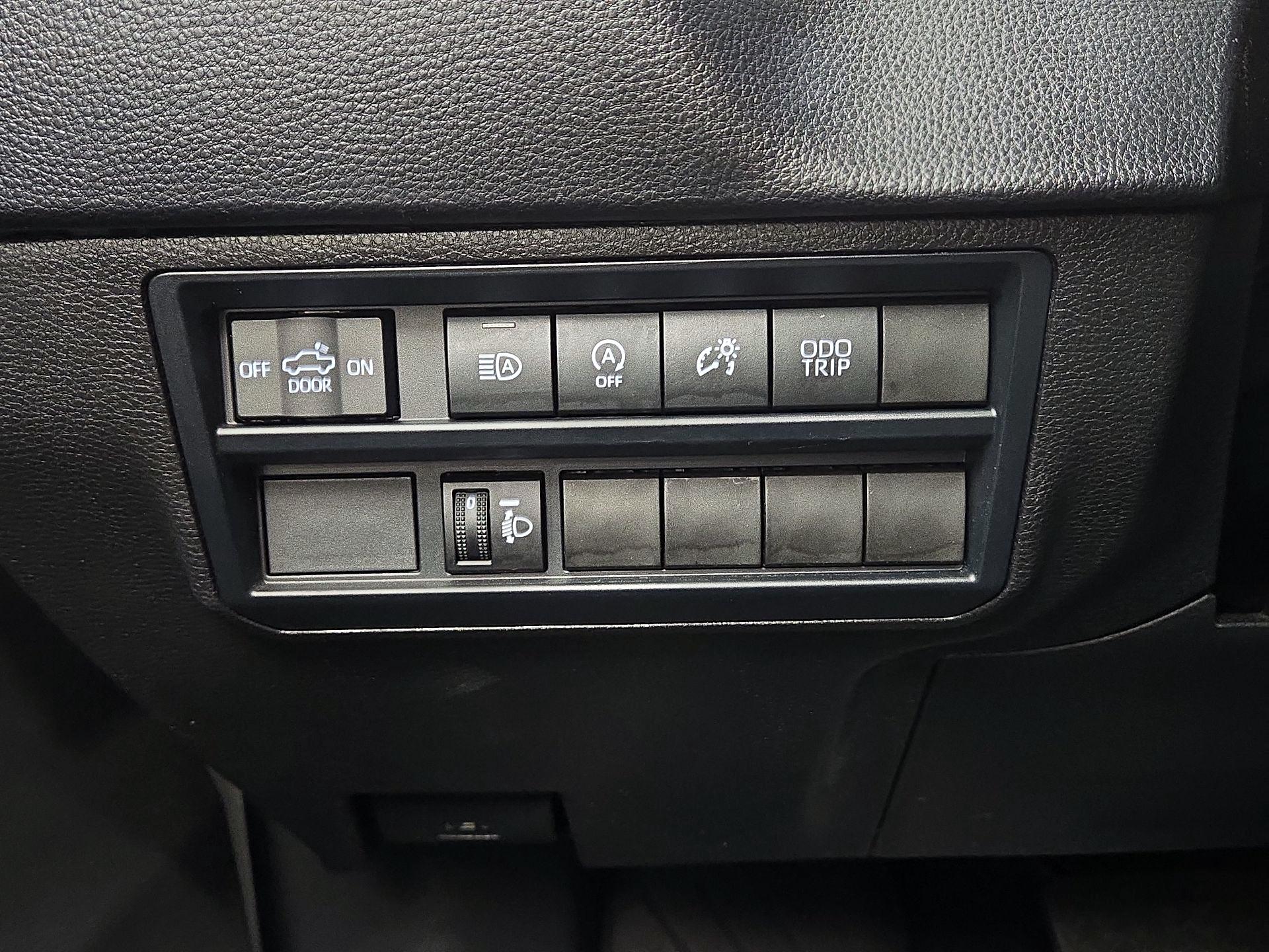 Thumbnail: 2026 Toyota Tundra - 13