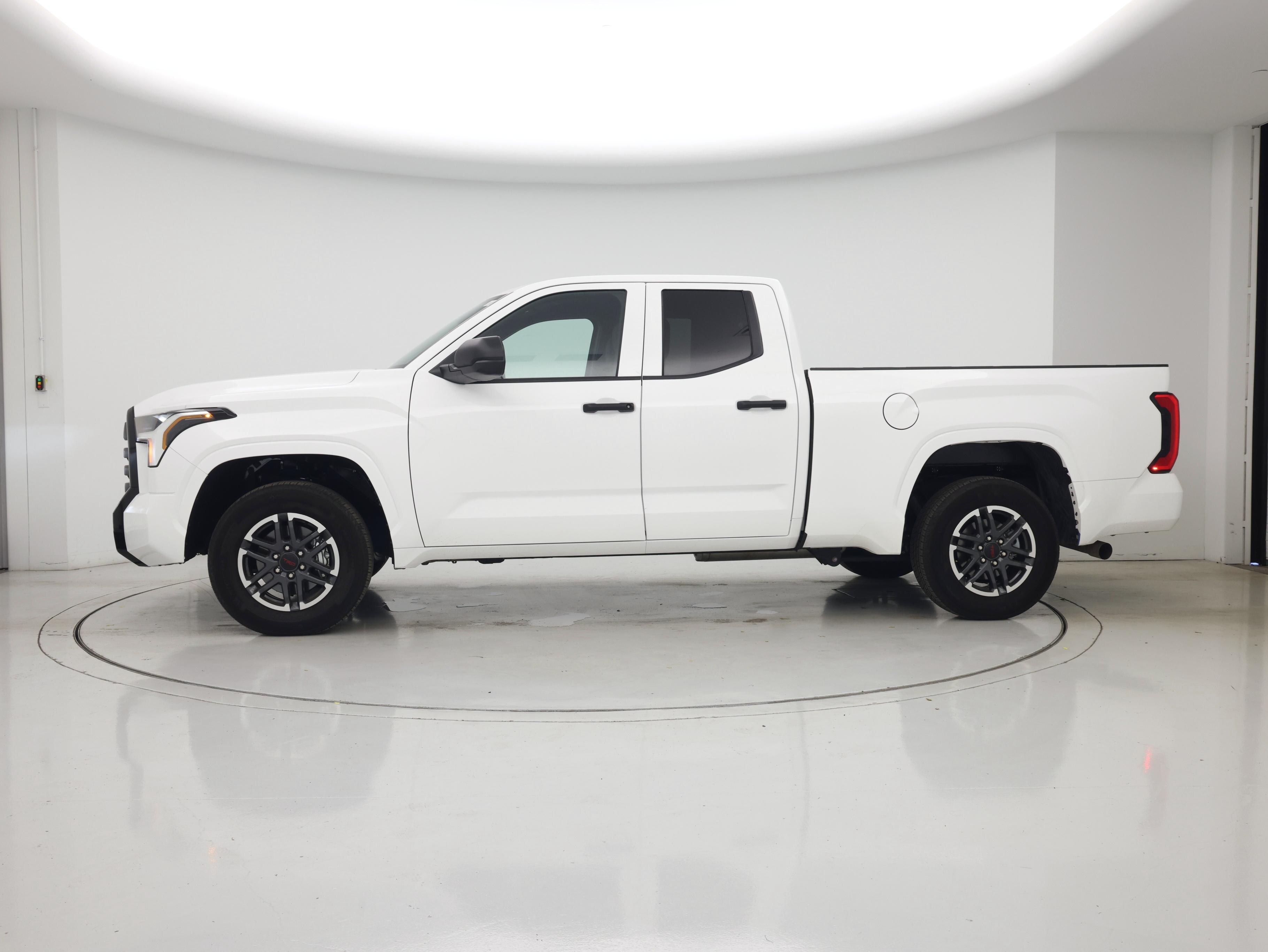 Thumbnail: 2026 Toyota Tundra - 3