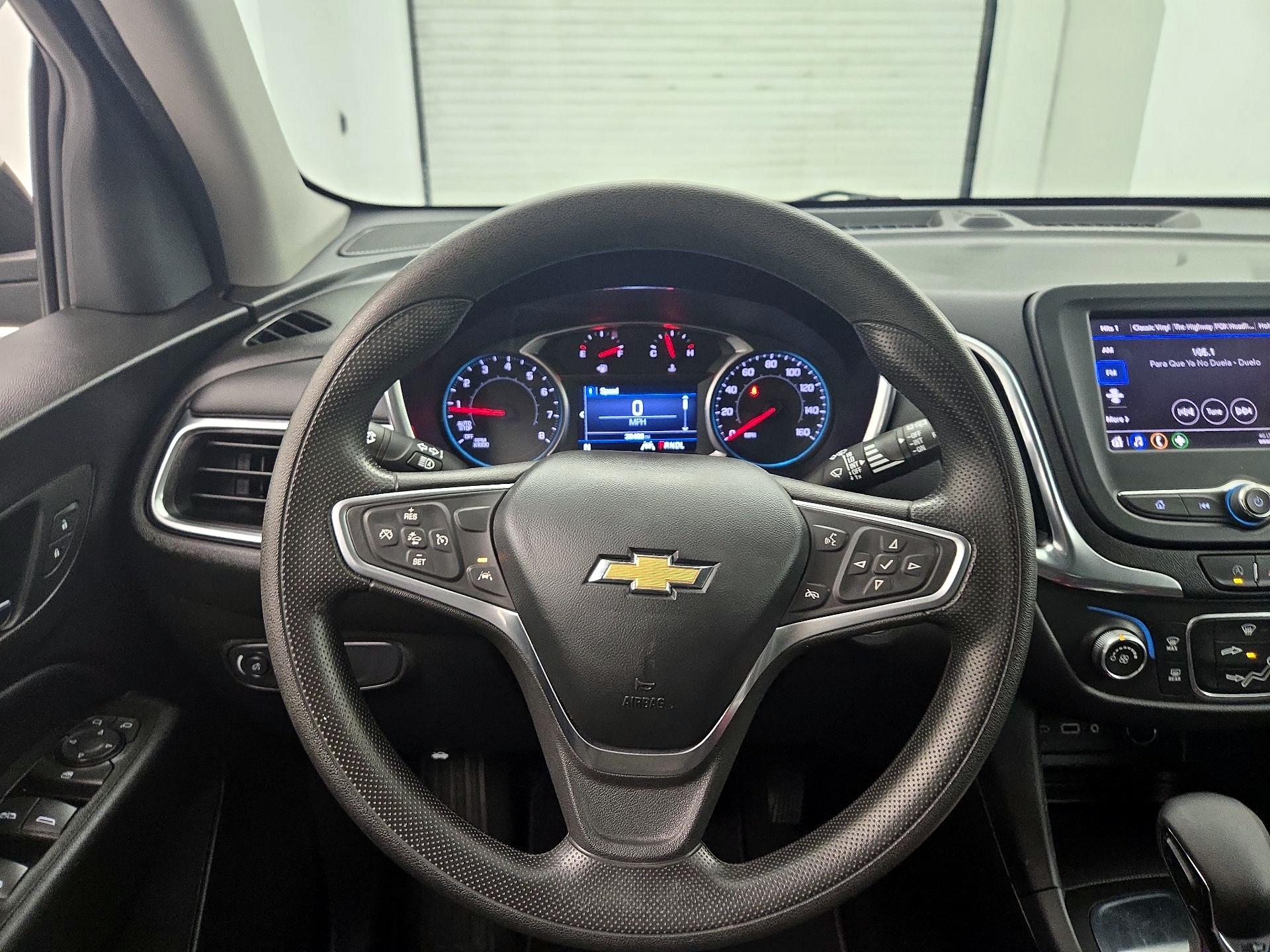 Thumbnail: 2022 Chevrolet Equinox - 10