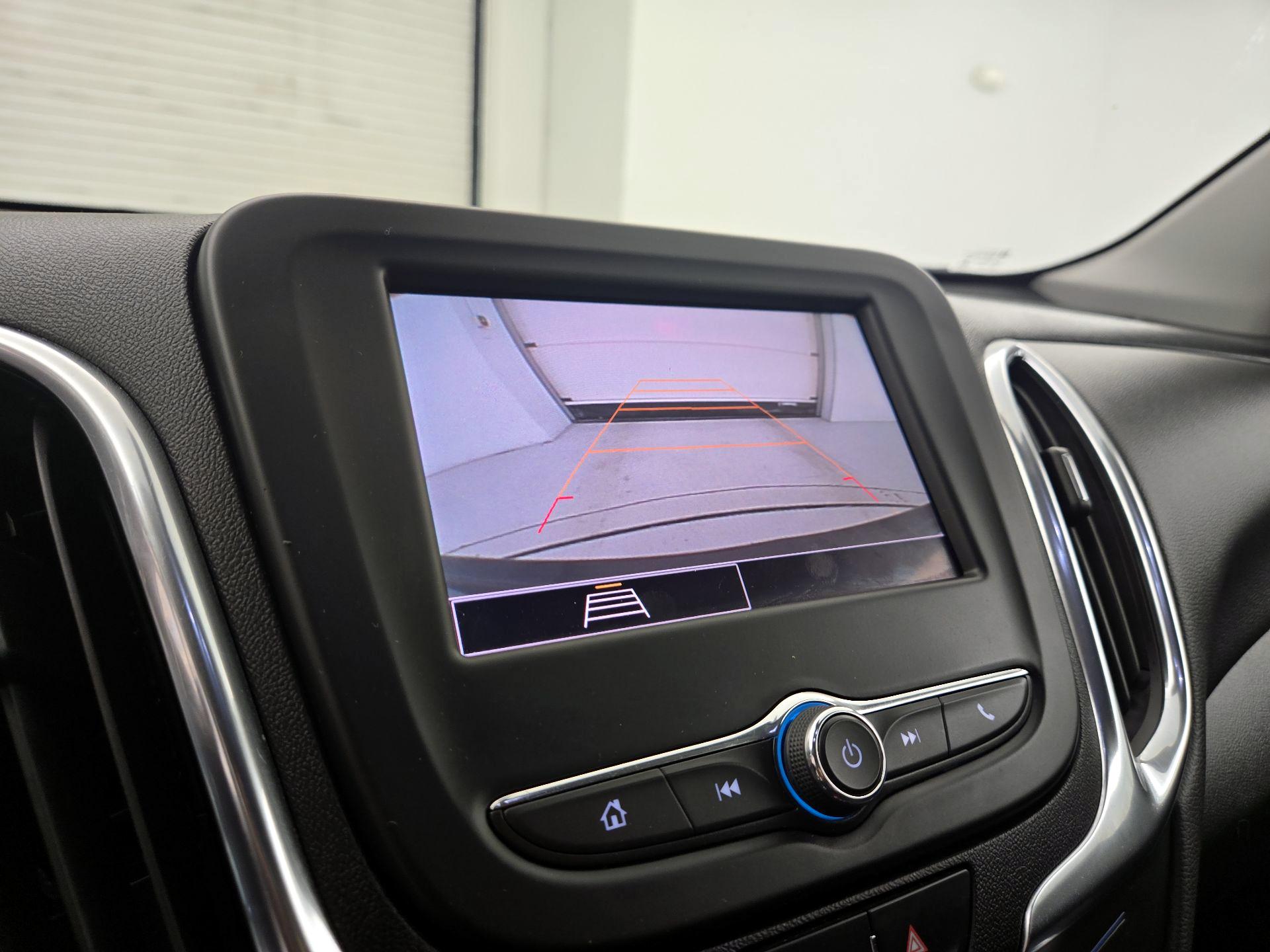 Thumbnail: 2022 Chevrolet Equinox - 14