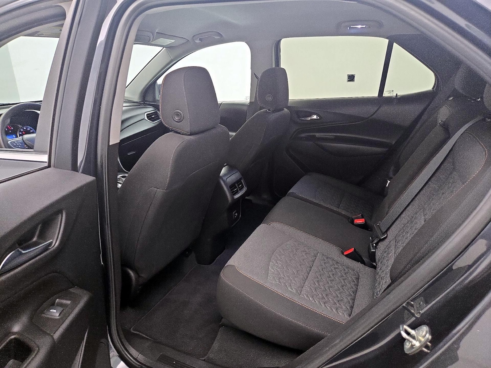 2022 Chevrolet Equinox LT - Photo 20