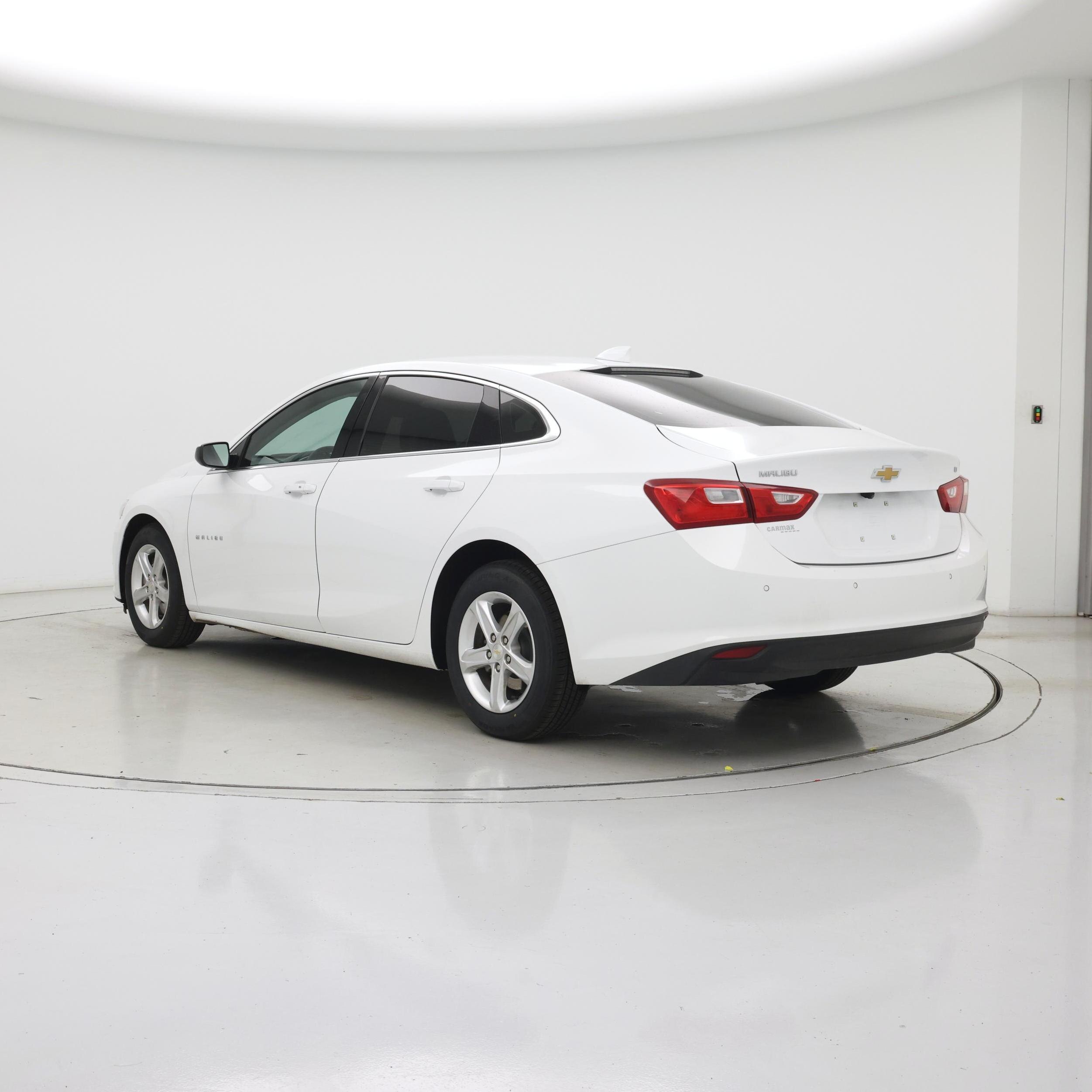 Thumbnail: 2024 Chevrolet Malibu - 2