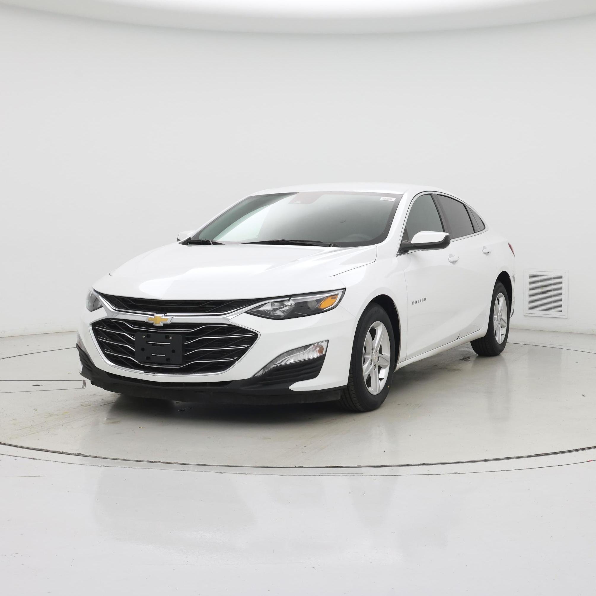 Thumbnail: 2024 Chevrolet Malibu - 4