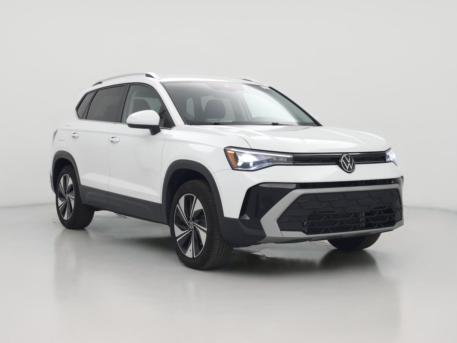 2025 Volkswagen Taos