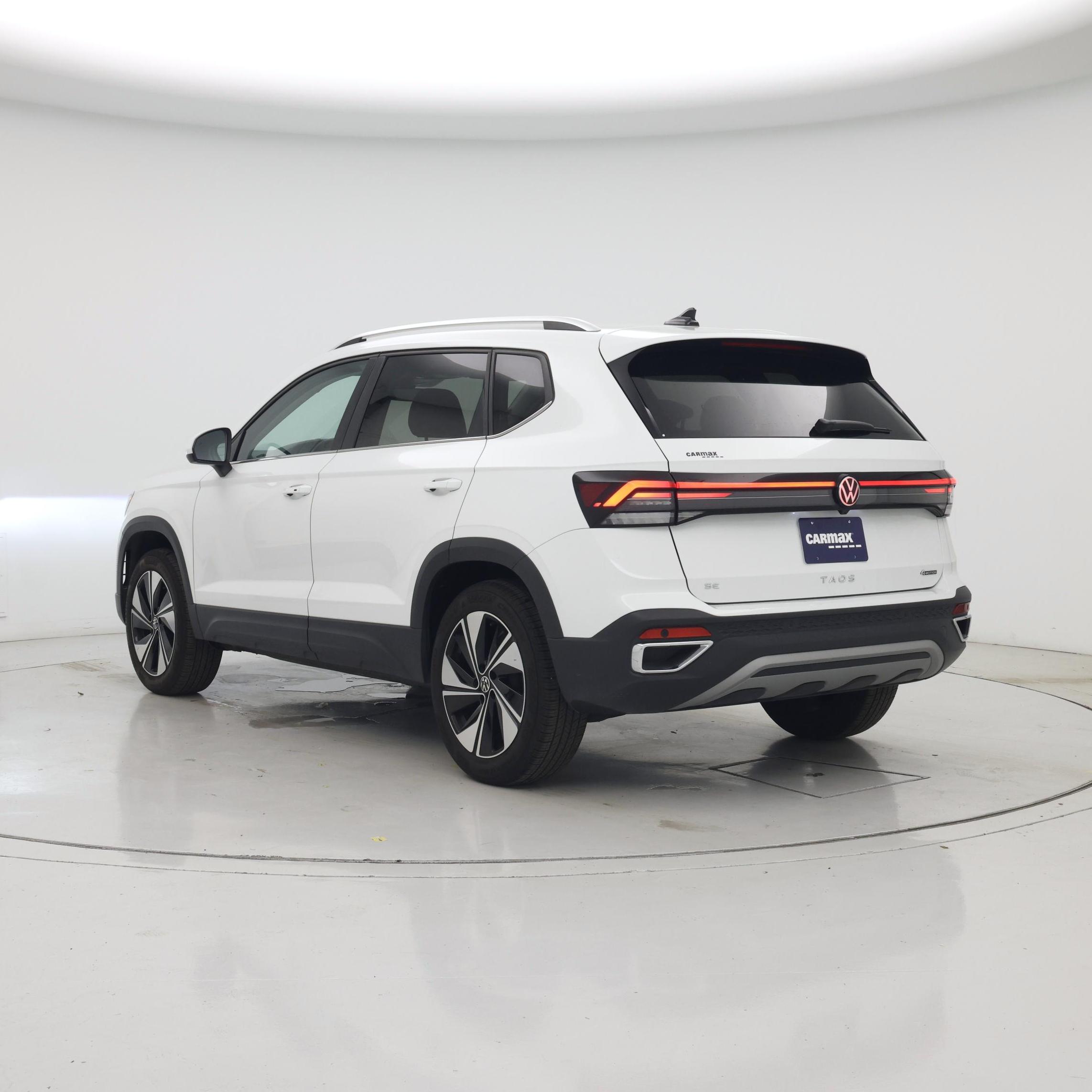 Thumbnail: 2025 Volkswagen Taos - 2