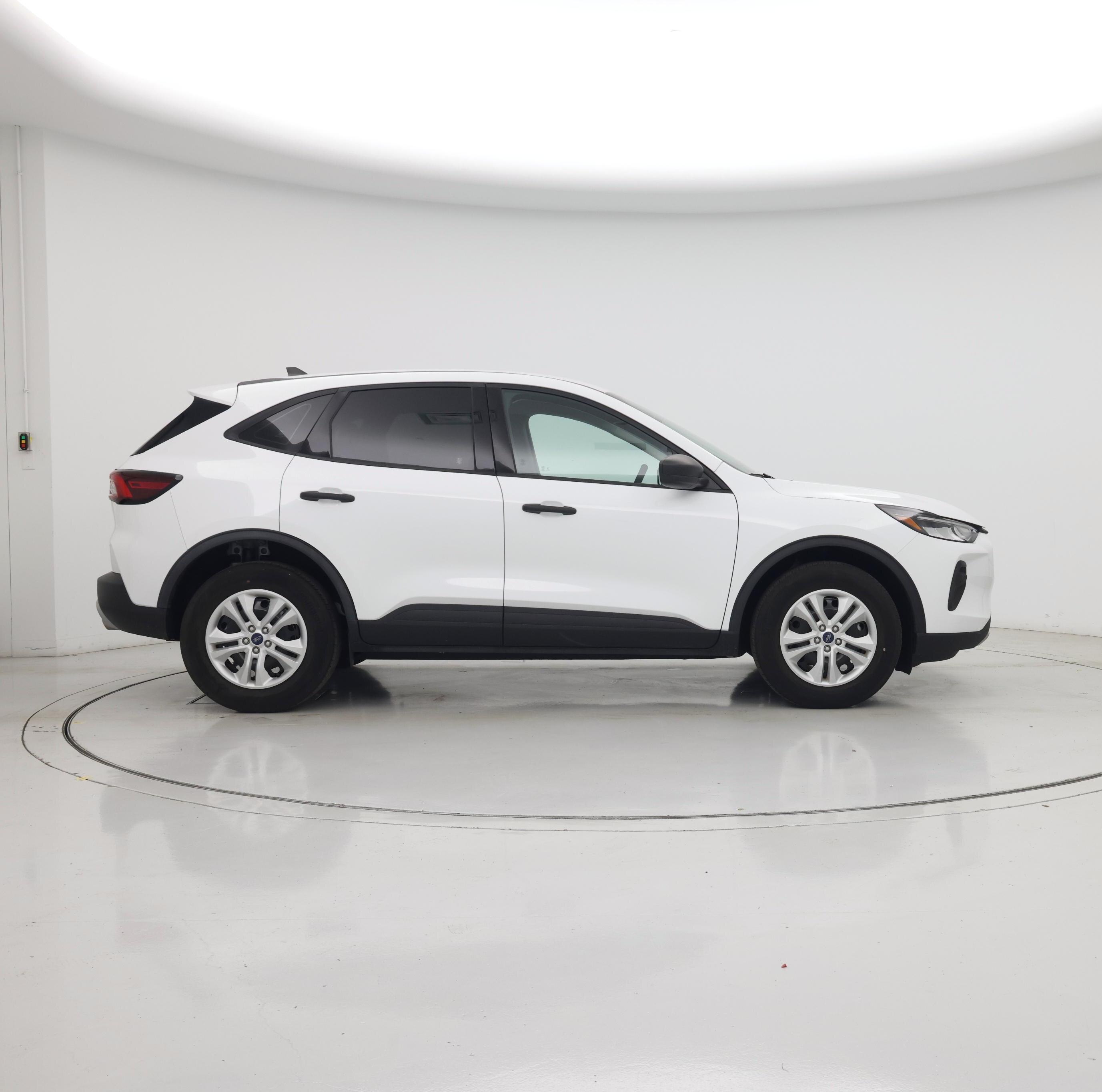 Thumbnail: 2023 Ford Escape - 7