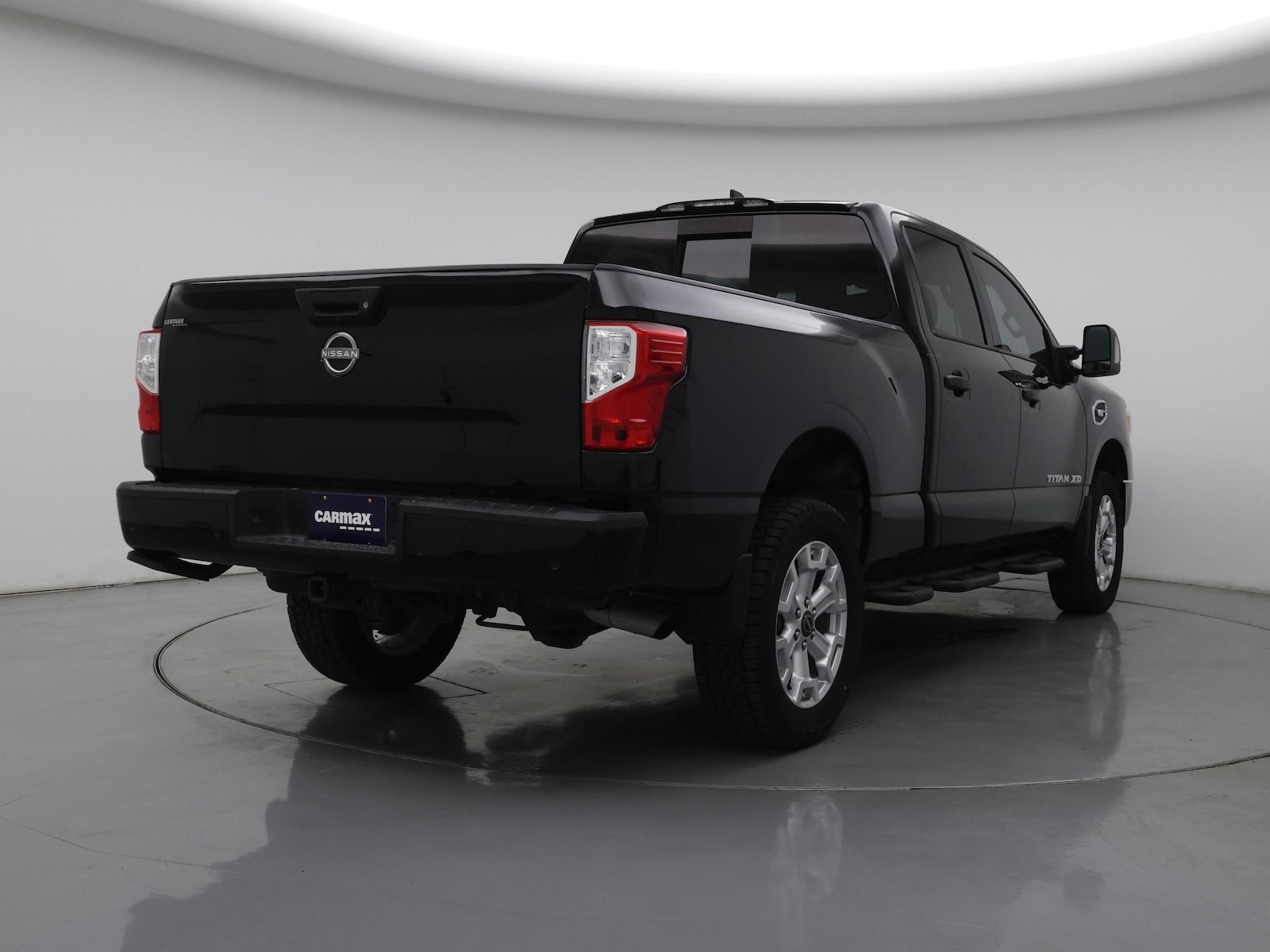 2024 Nissan Titan XD SV - Photo 9