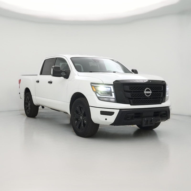 2023 Nissan Titan SV