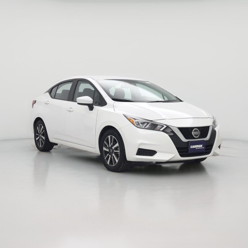 2022 Nissan Versa SV