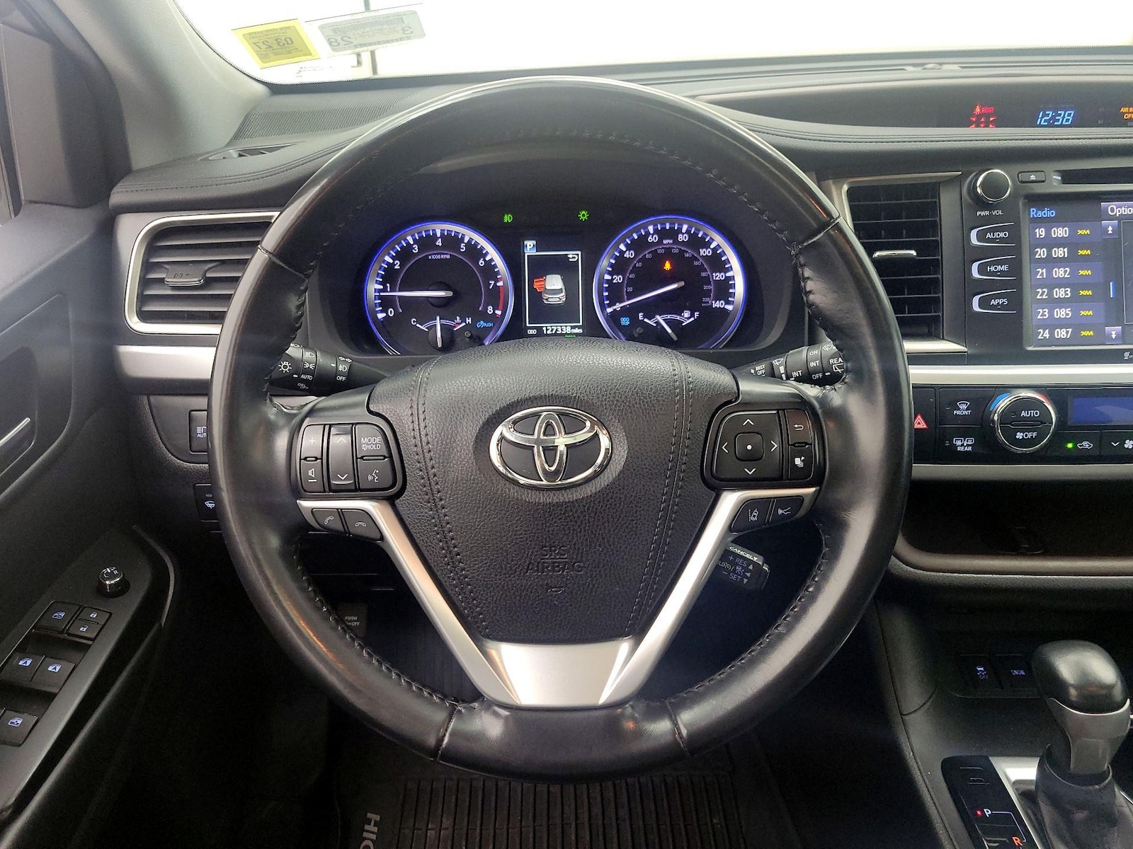 2019 Toyota Highlander XLE - Photo 11
