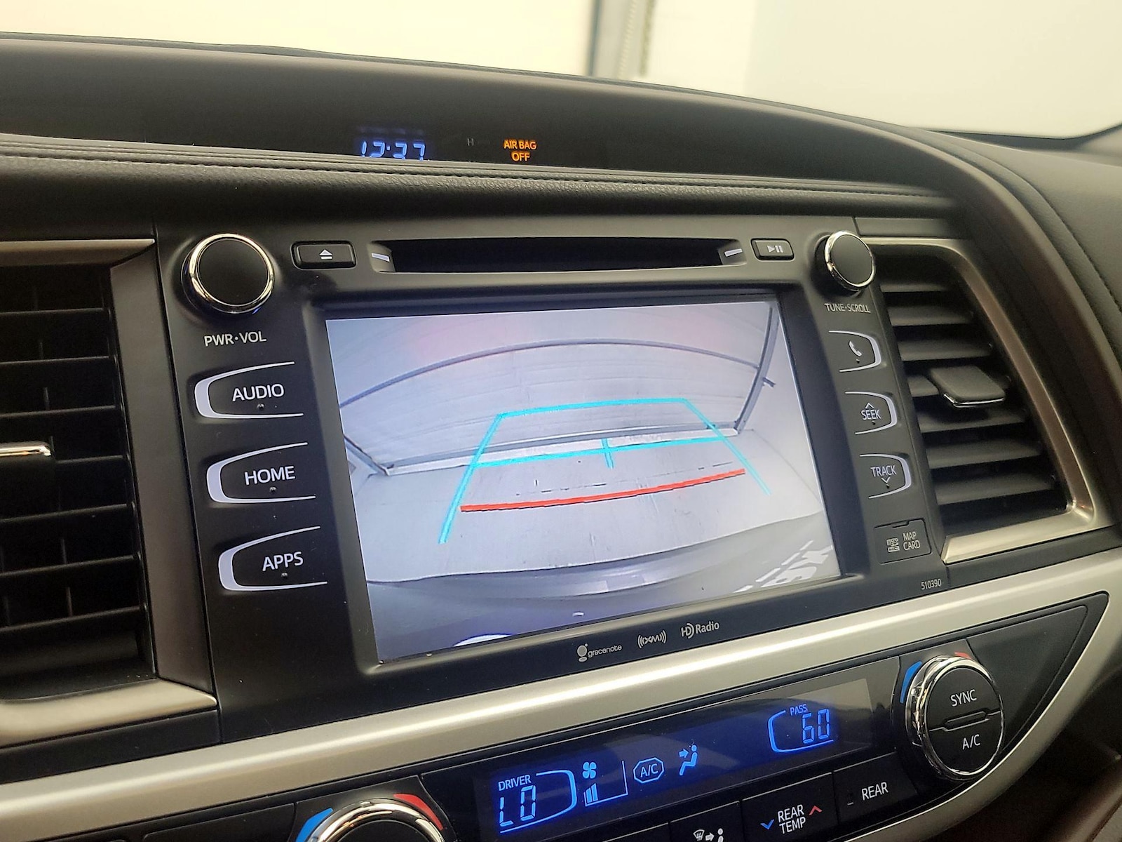 2019 Toyota Highlander XLE - Photo 15