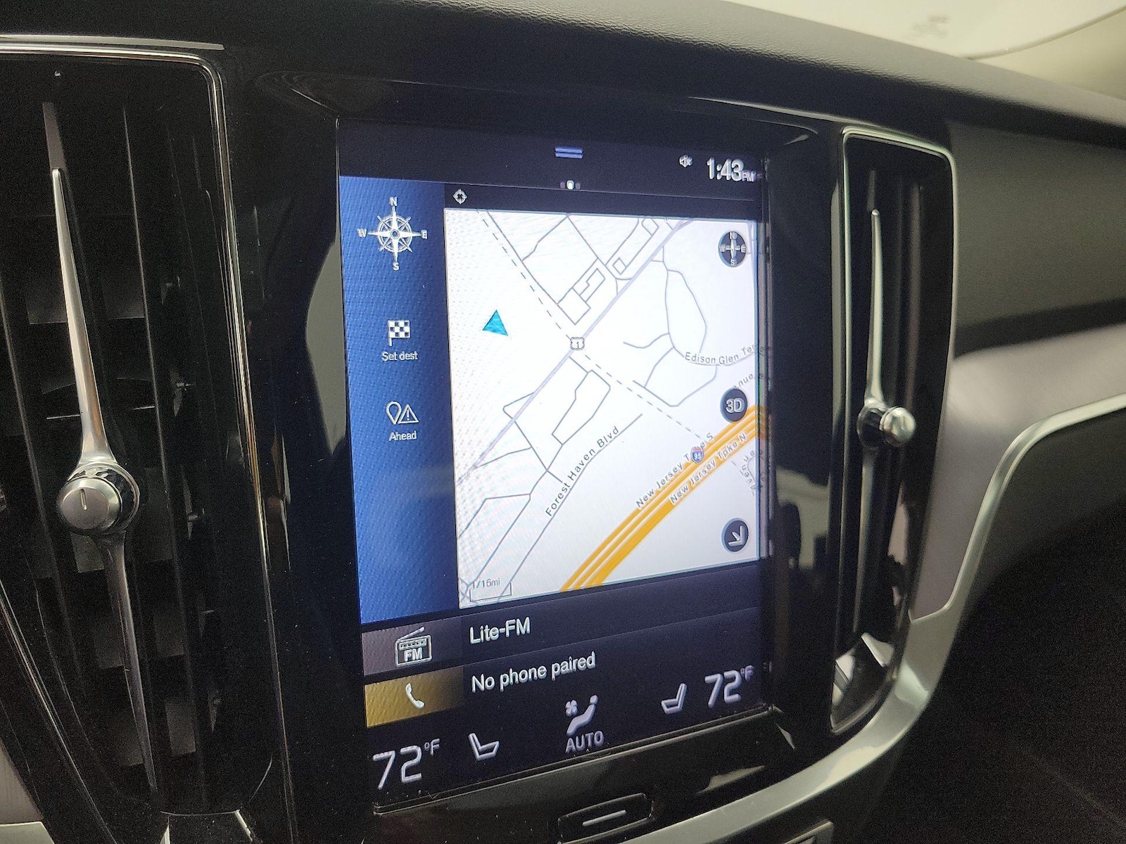 2019 Volvo S60 Momentum - Photo 15